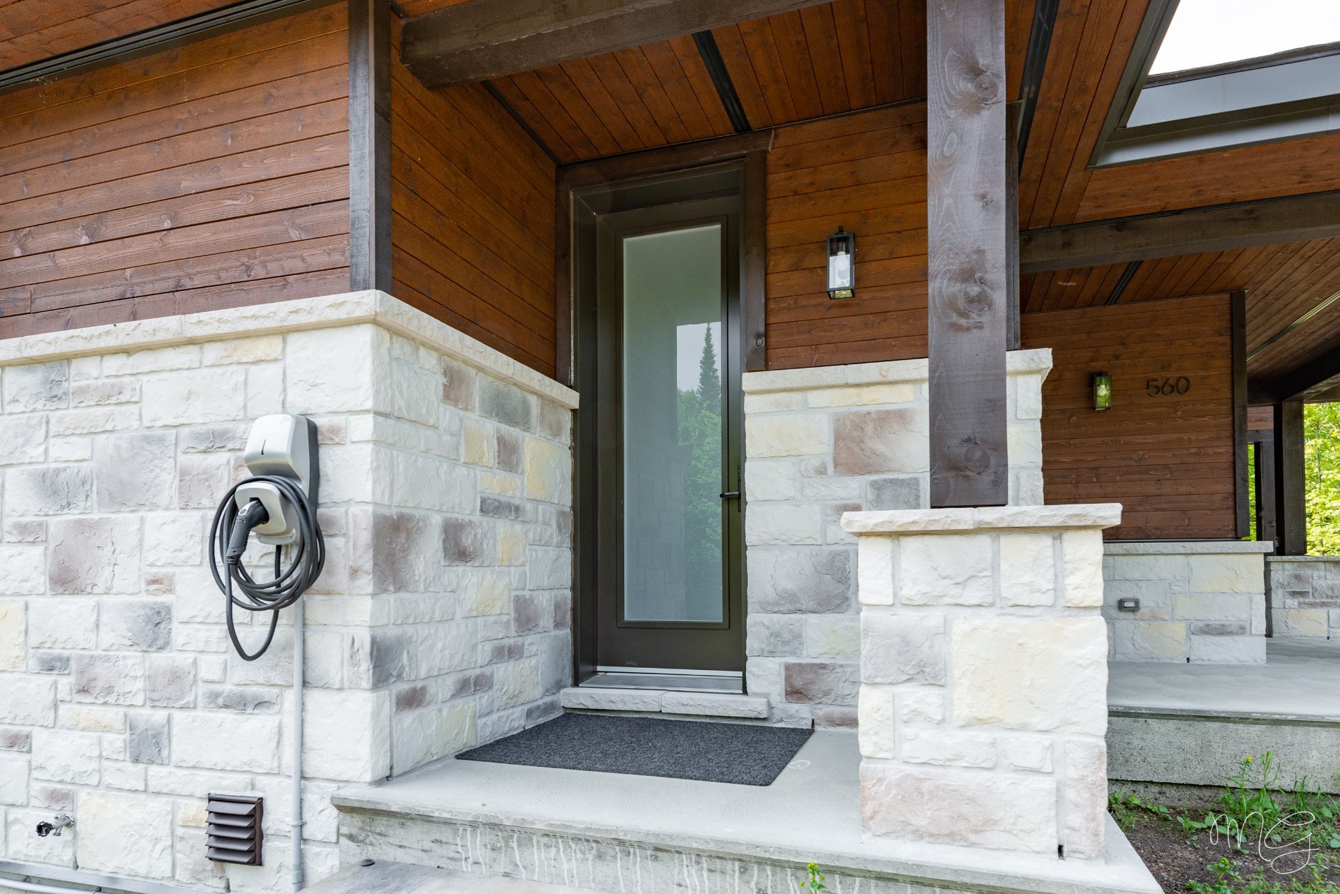 Photo - Exterior entrance