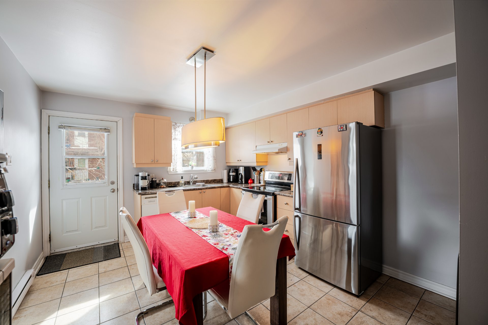 Photo - Salle à manger