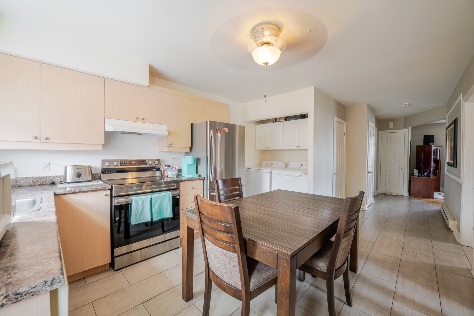 Photo - Salle à manger