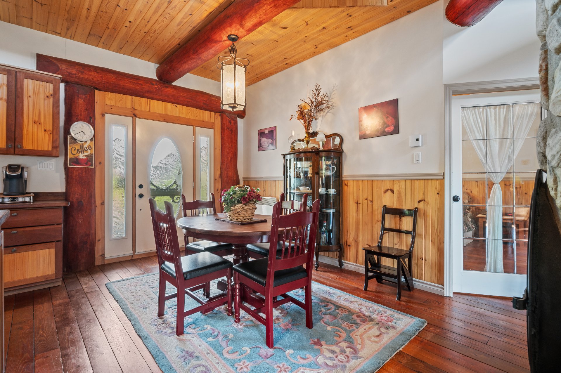 Photo - Dining room