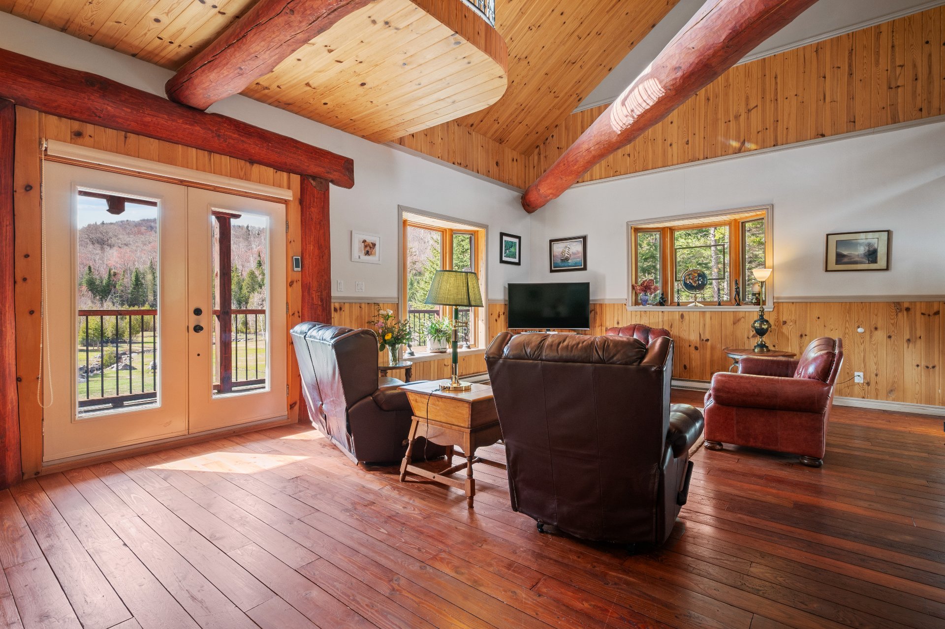 Photo - Living room