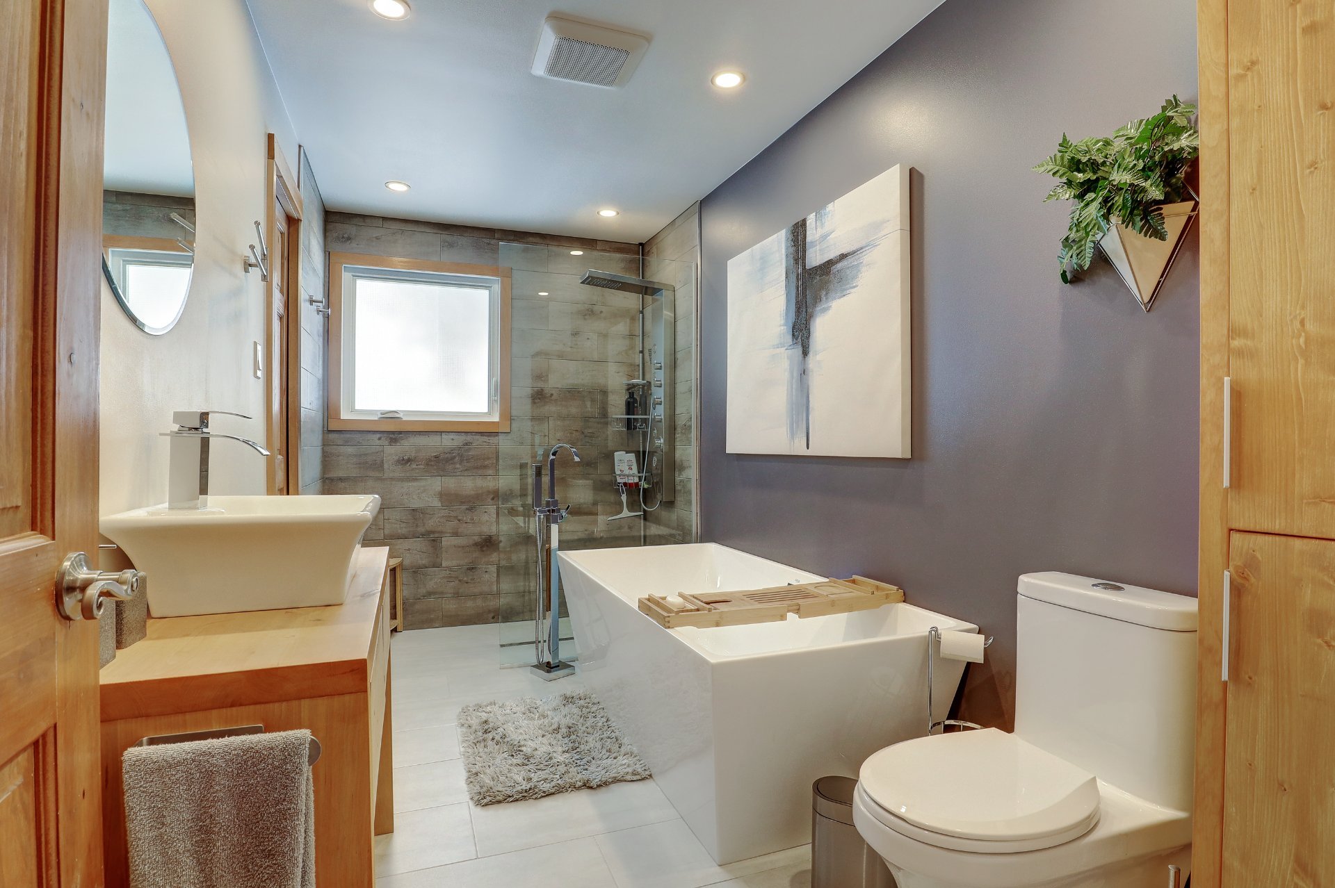 Ensuite bathroom