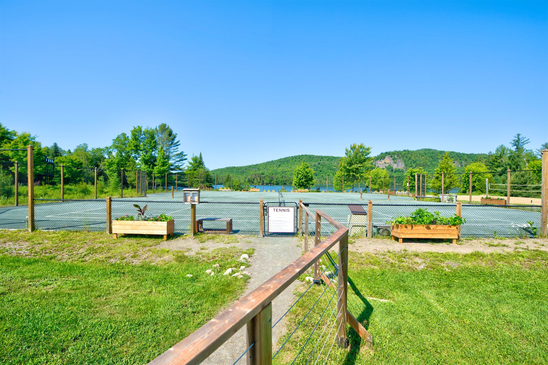 Maison à étages à vendre, Lac-Supérieur