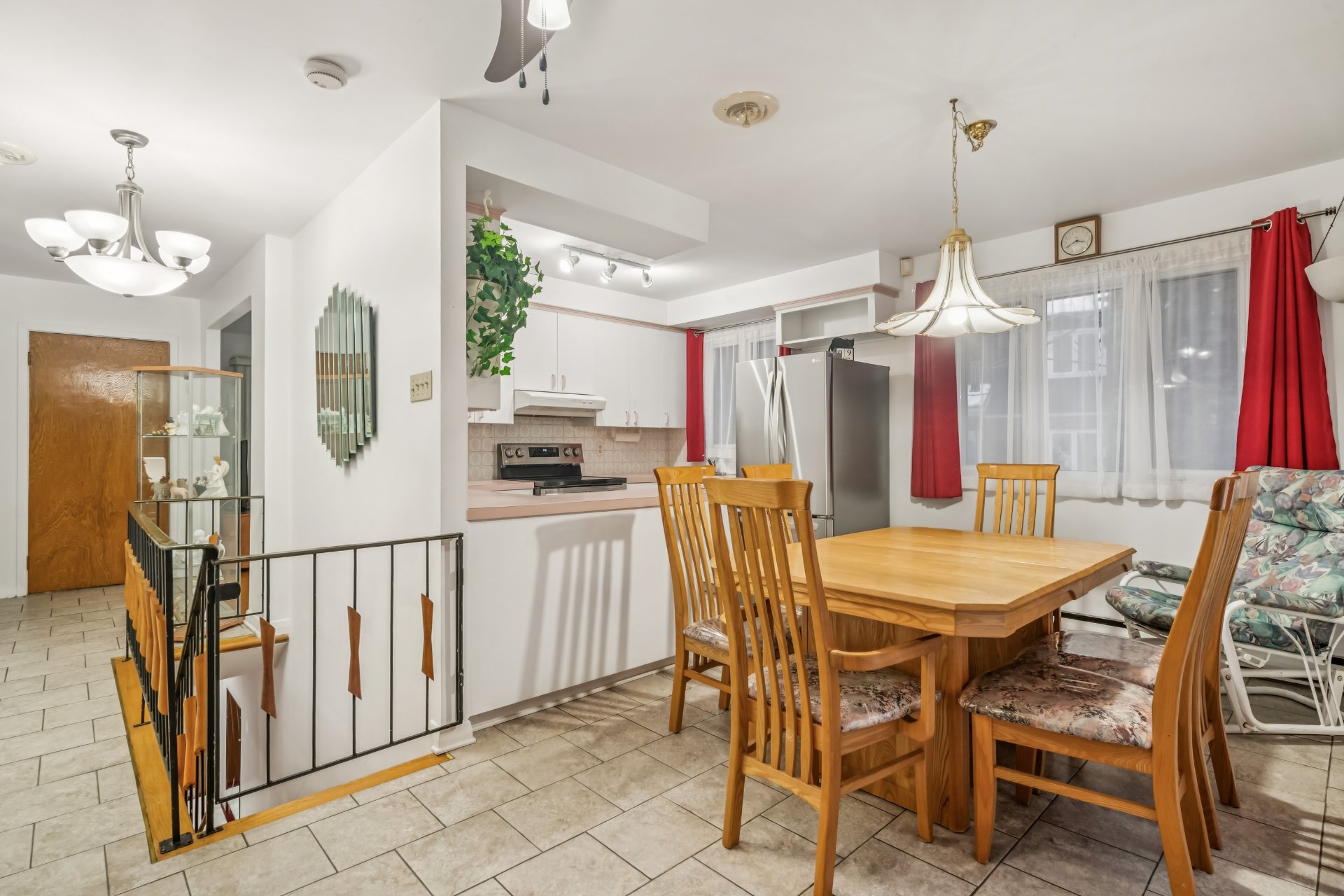 Photo - Salle à manger