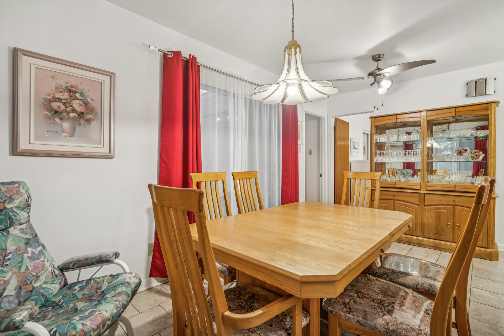 Photo - Salle à manger