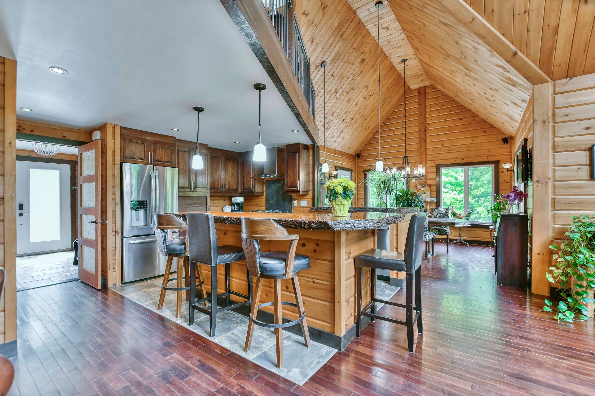 Photo - Kitchen