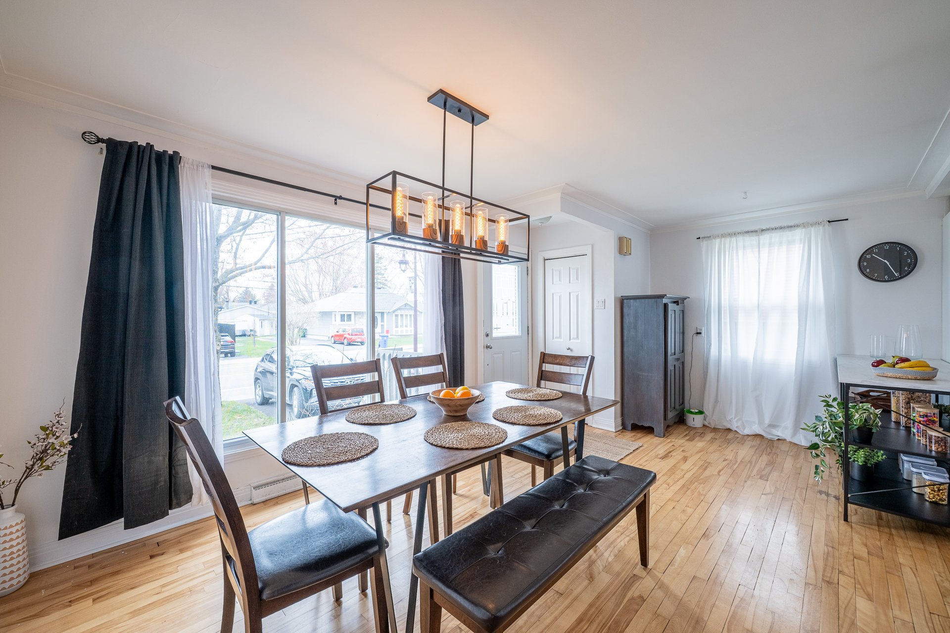 Photo - Salle à manger