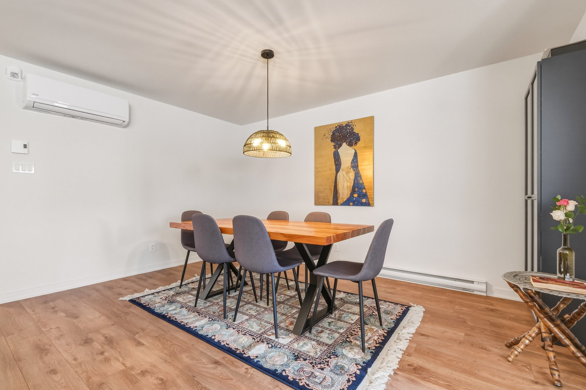 Photo - Salle à manger