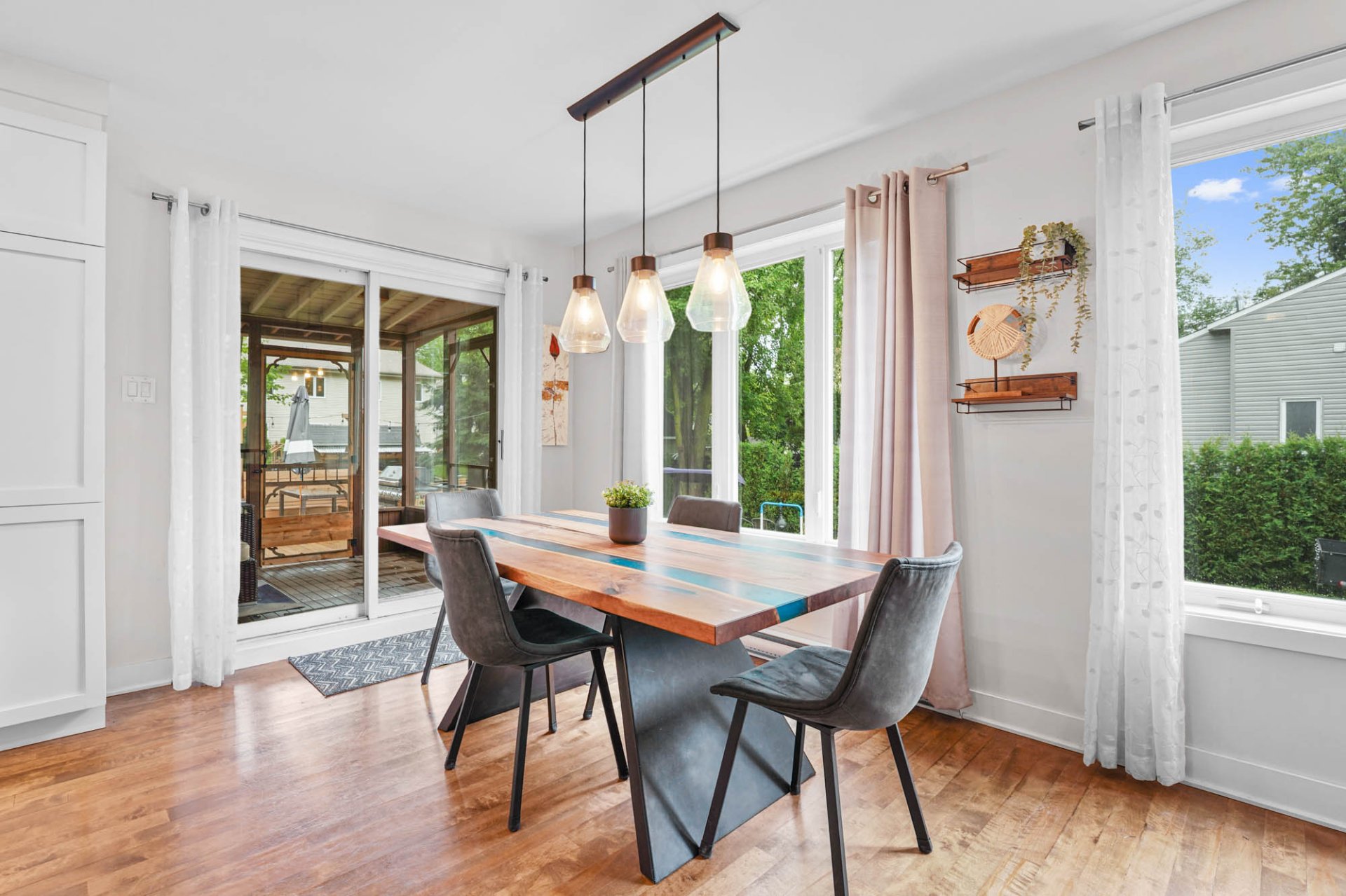 Dining room