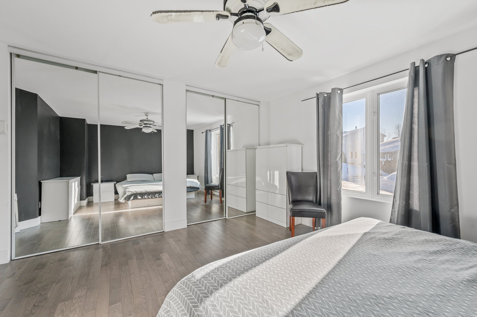 Chambre à coucher principale