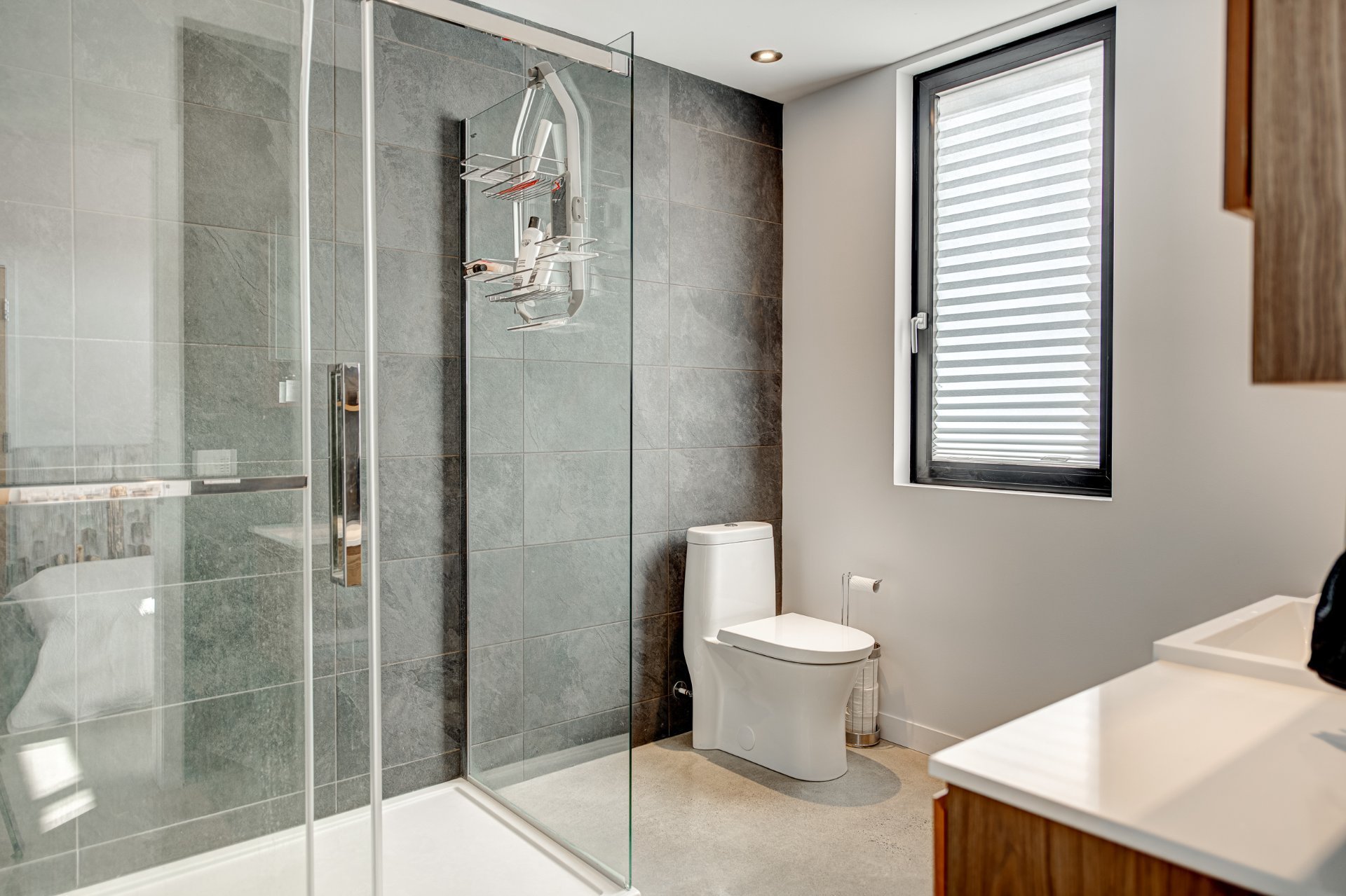 Salle de bains attenante à la CCP