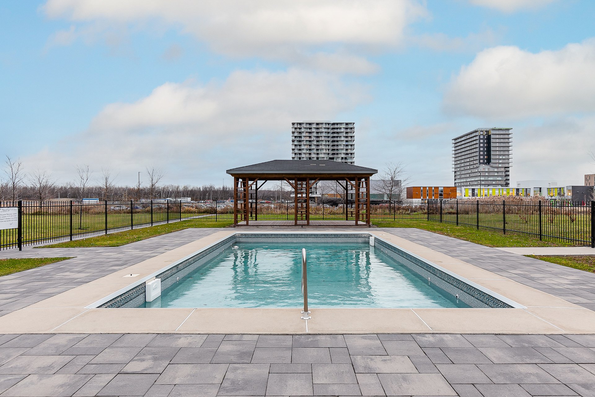 Photo - Piscine