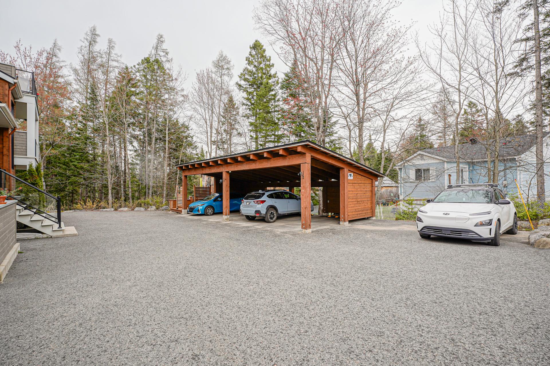 Photo - Parking