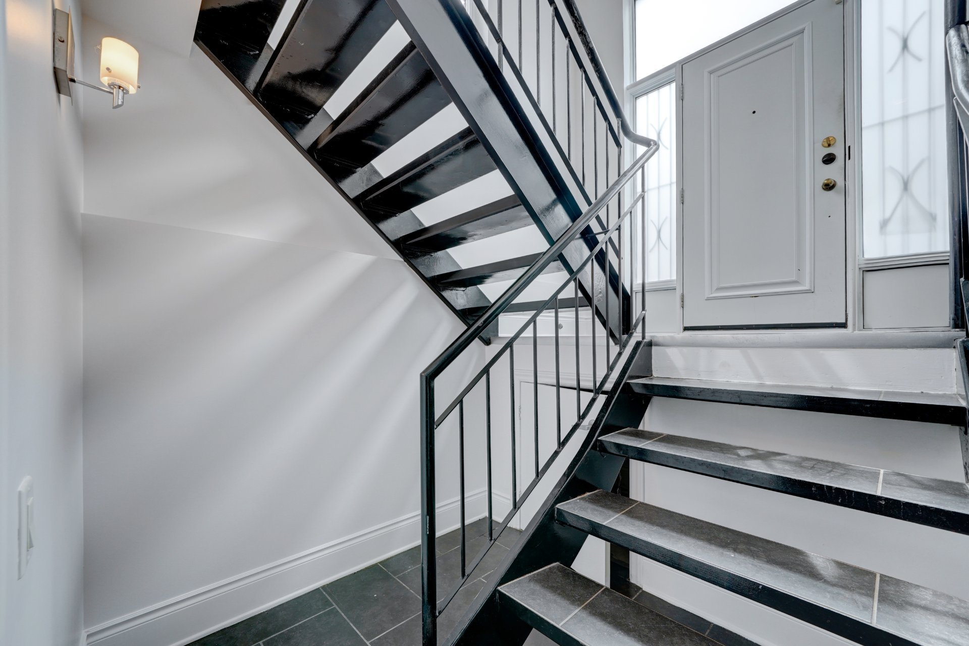 Photo - Hallway