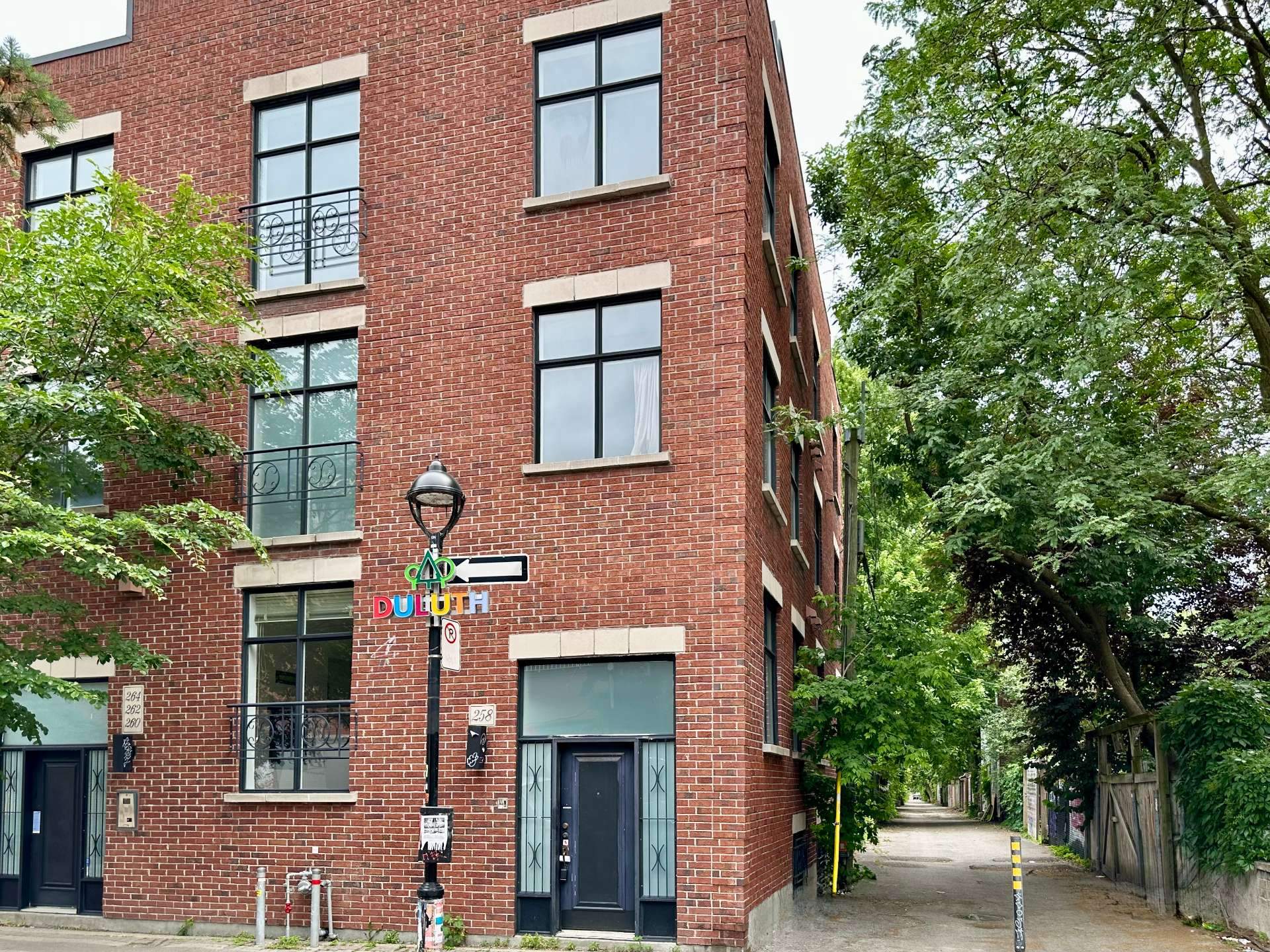 Photo - Frontage