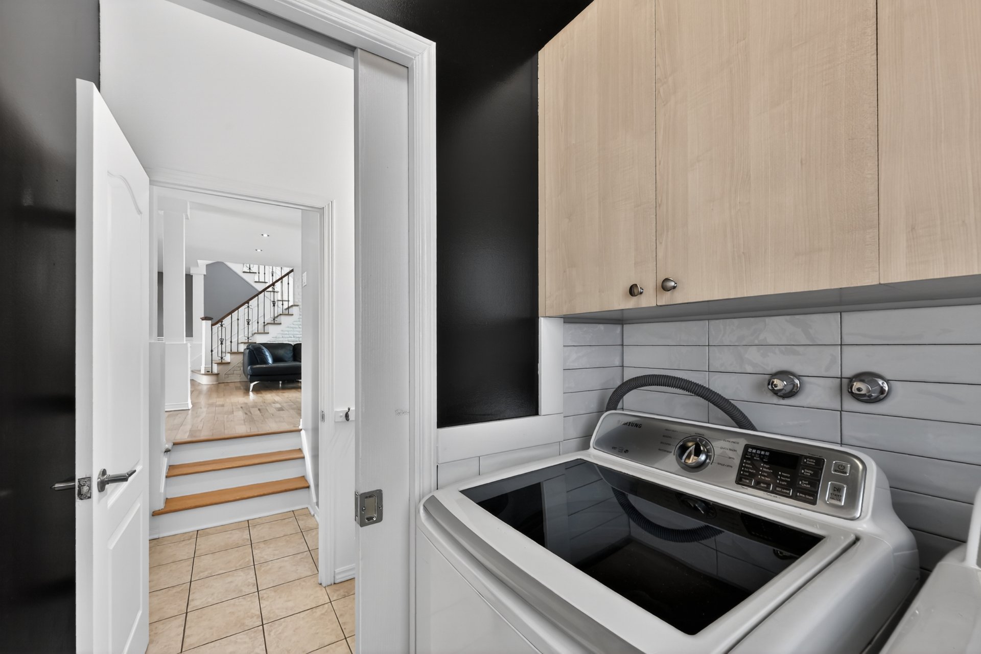 Photo - Laundry room