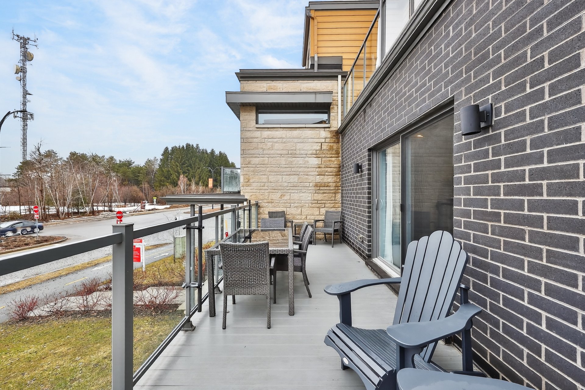 Photo - Balcony