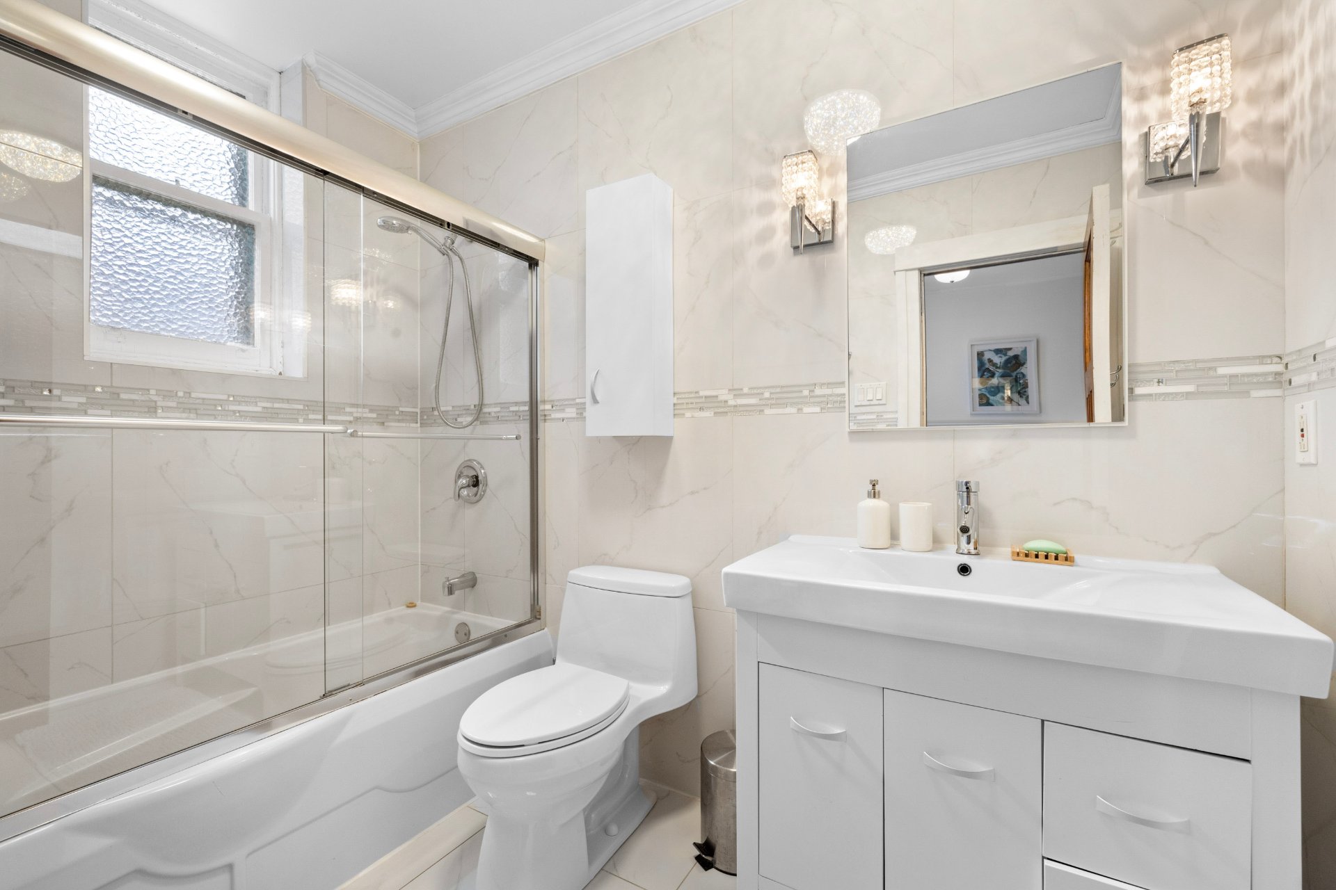 Ensuite bathroom