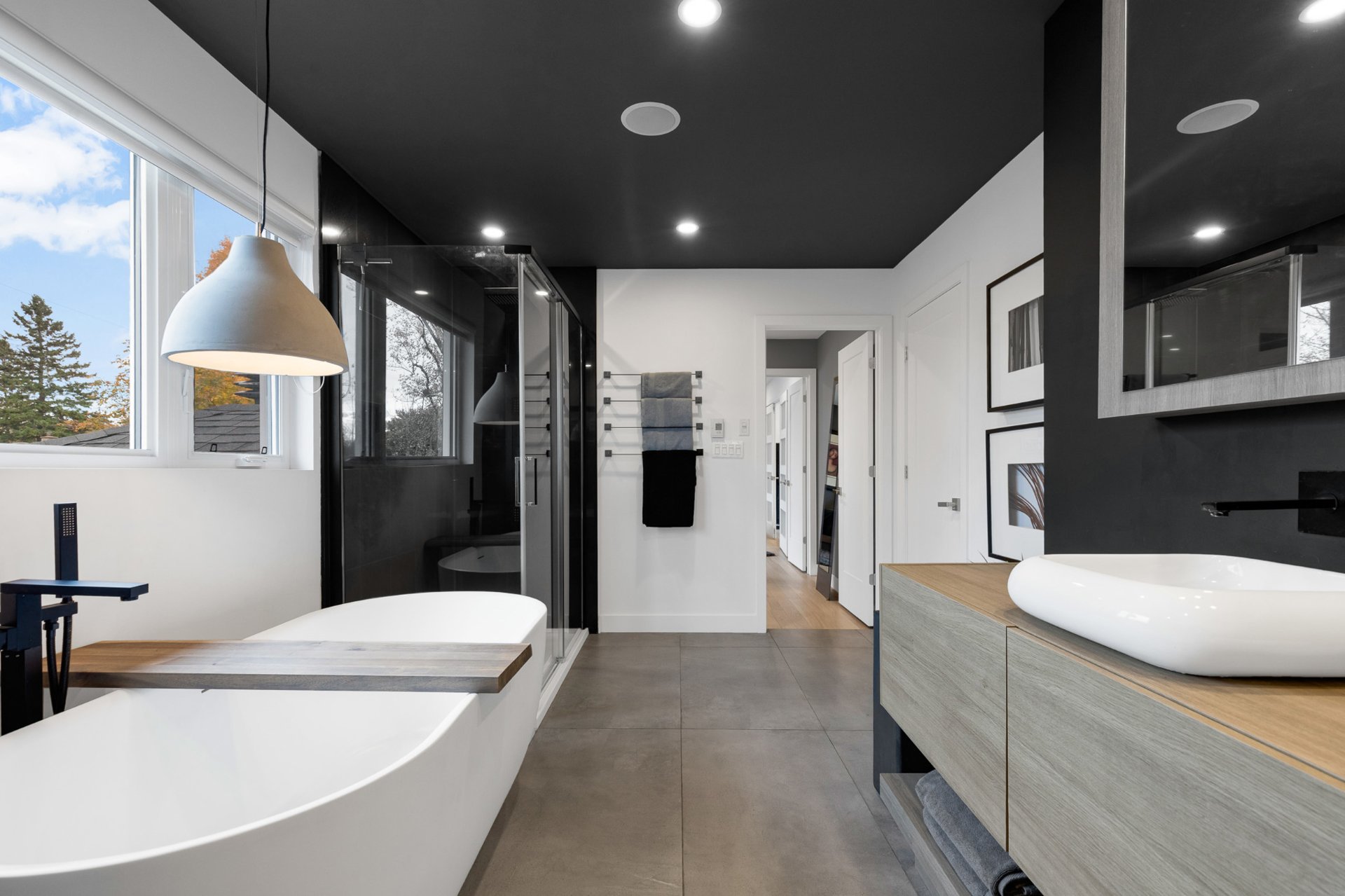 Salle de bains attenante à la CCP