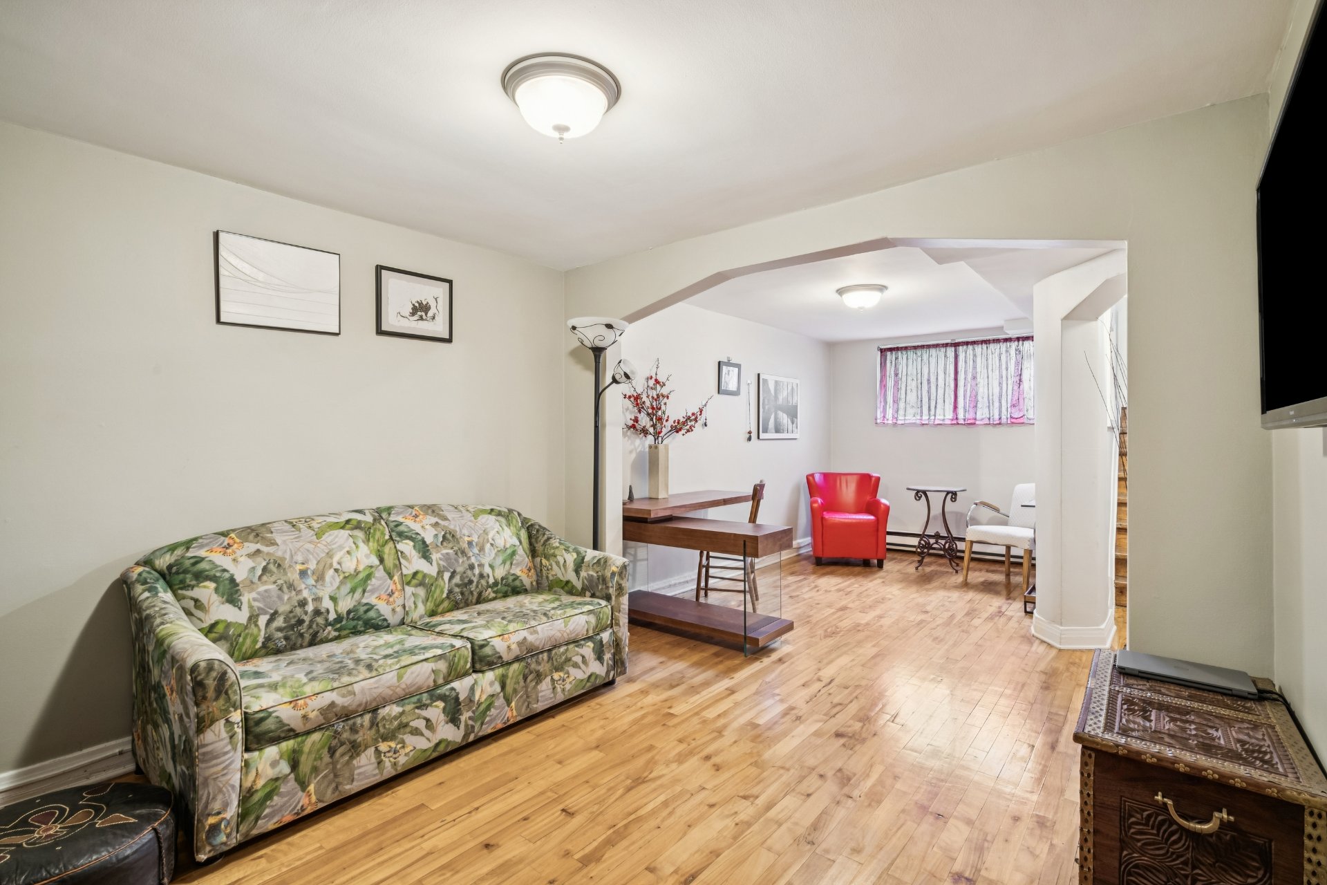 Photo - Salon