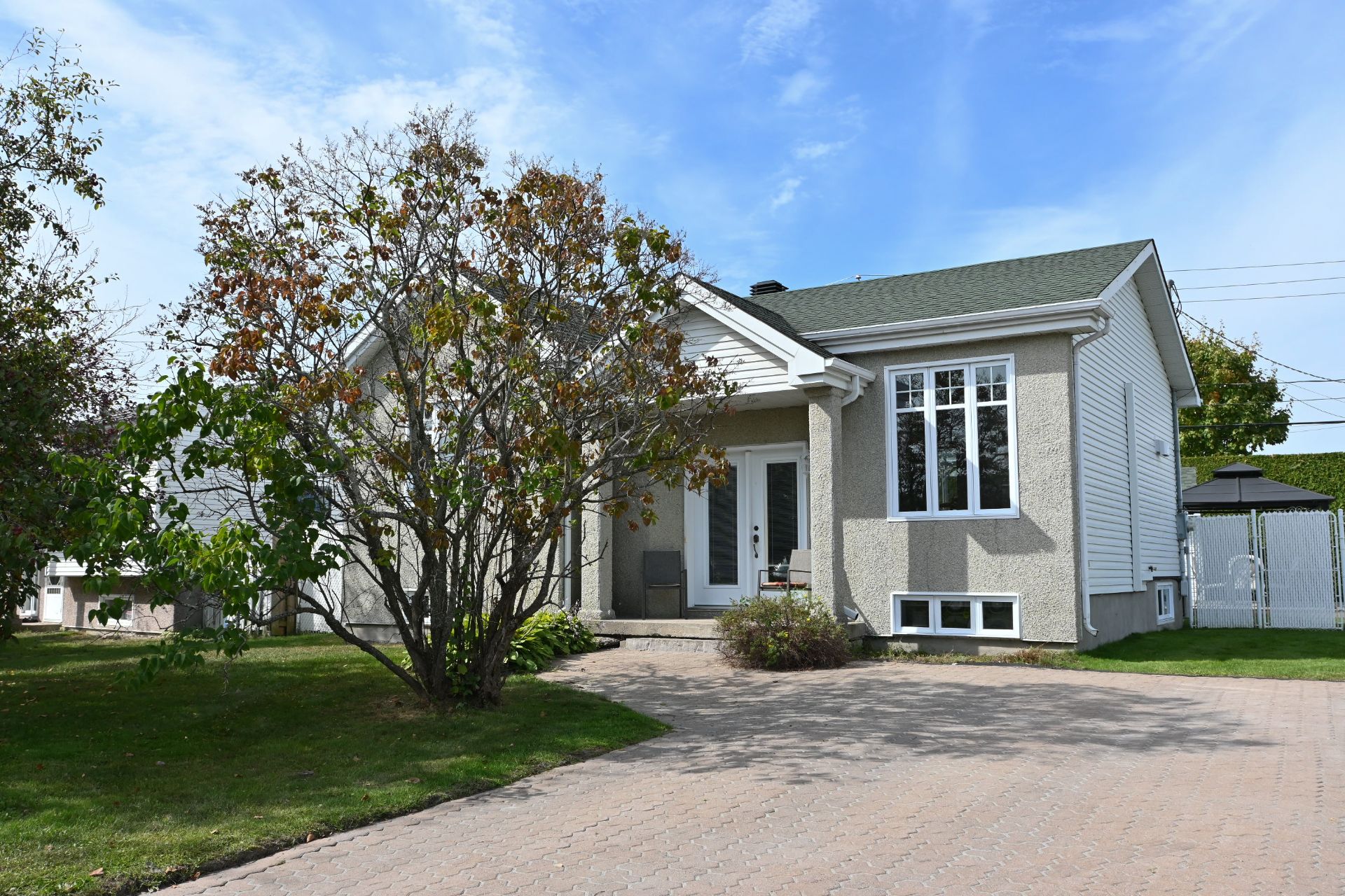 Façade