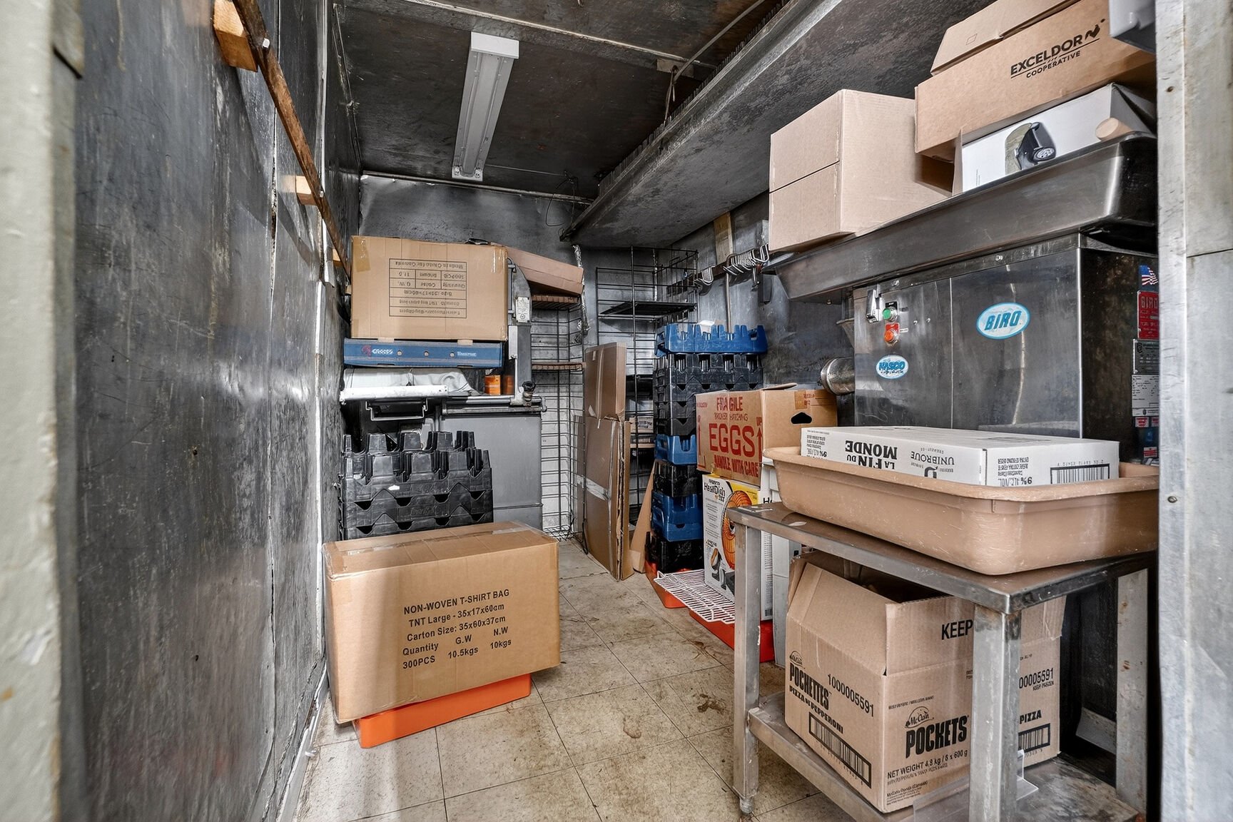 Cave/ chambre froide