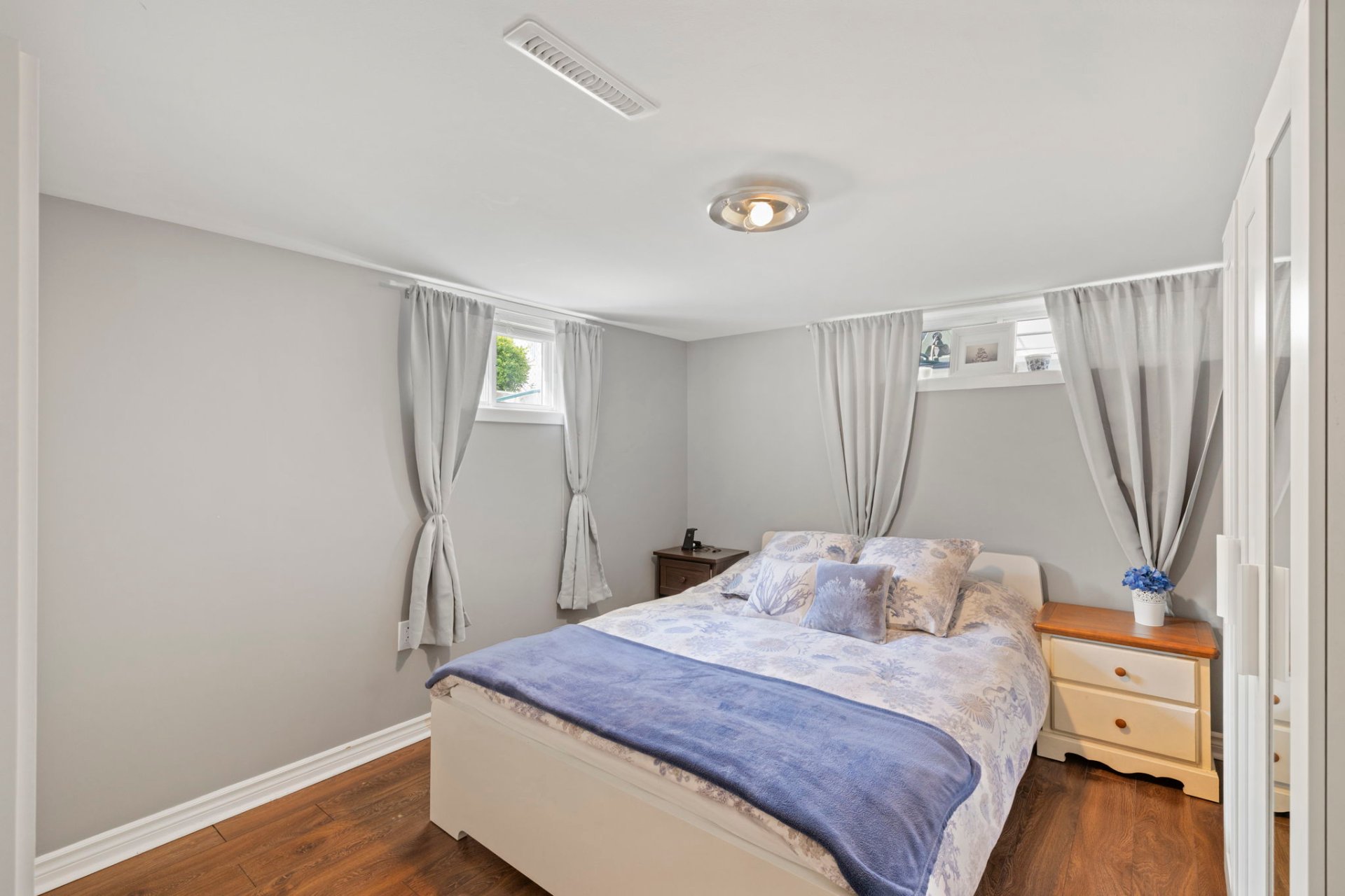 Photo - Bedroom
