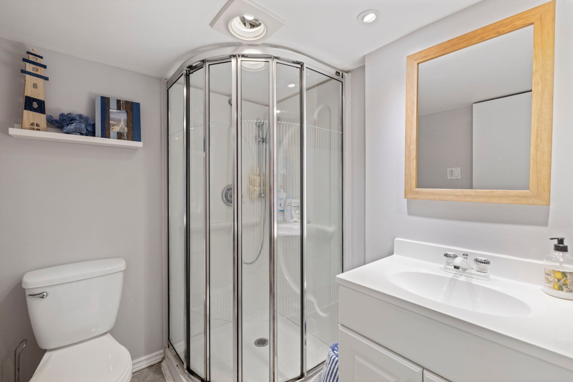 Photo - Bathroom