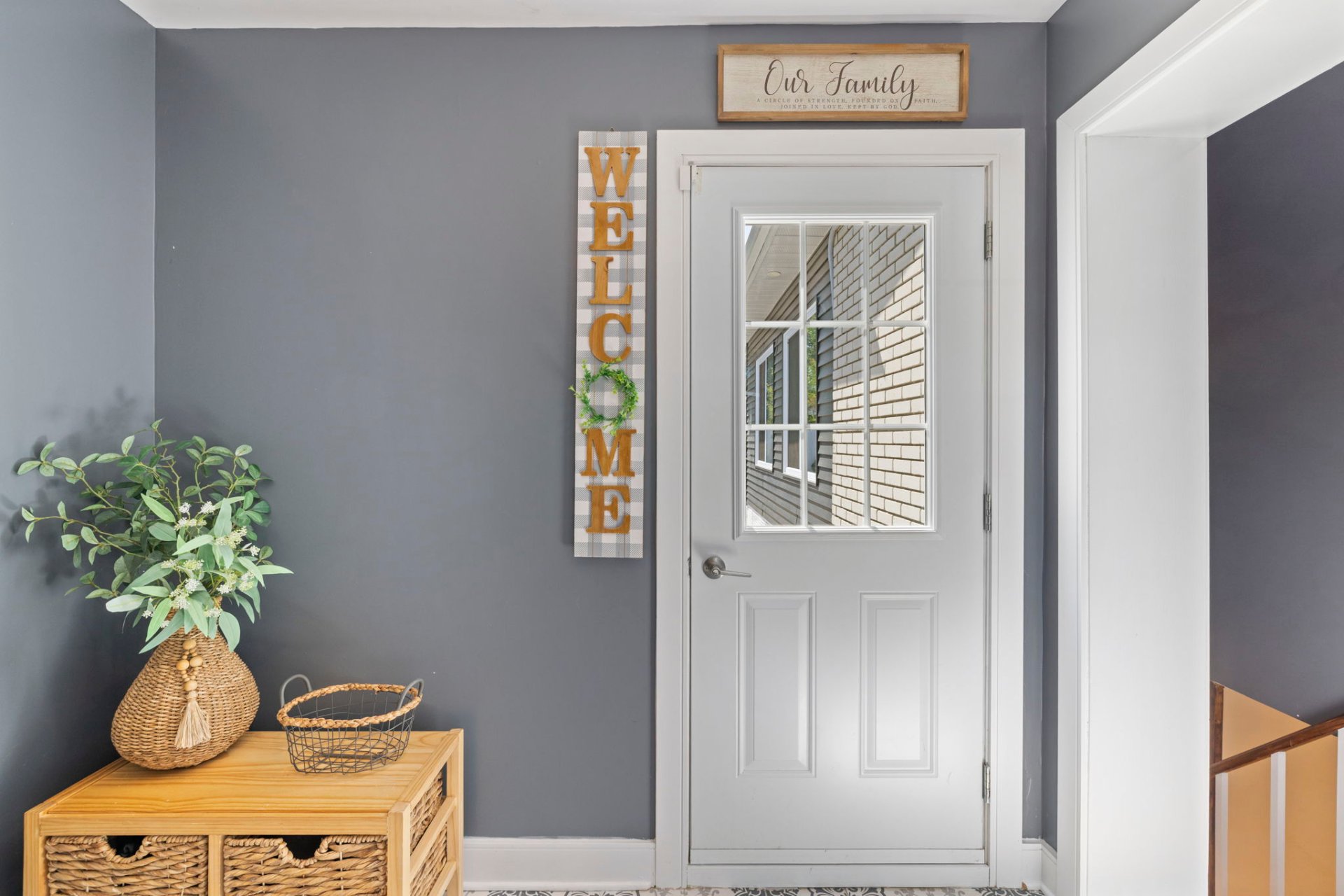Photo - Hallway