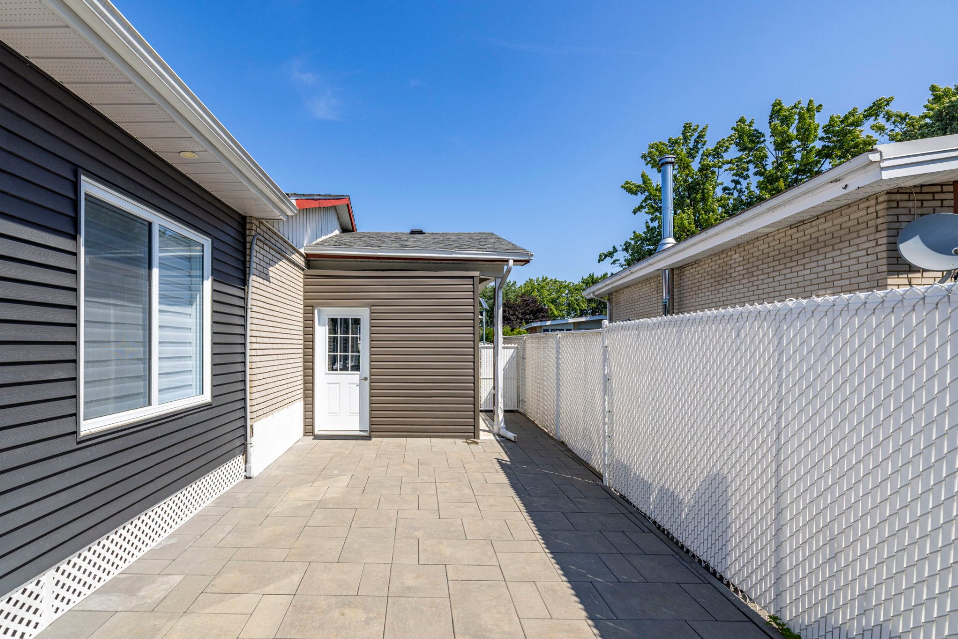 Photo - Backyard