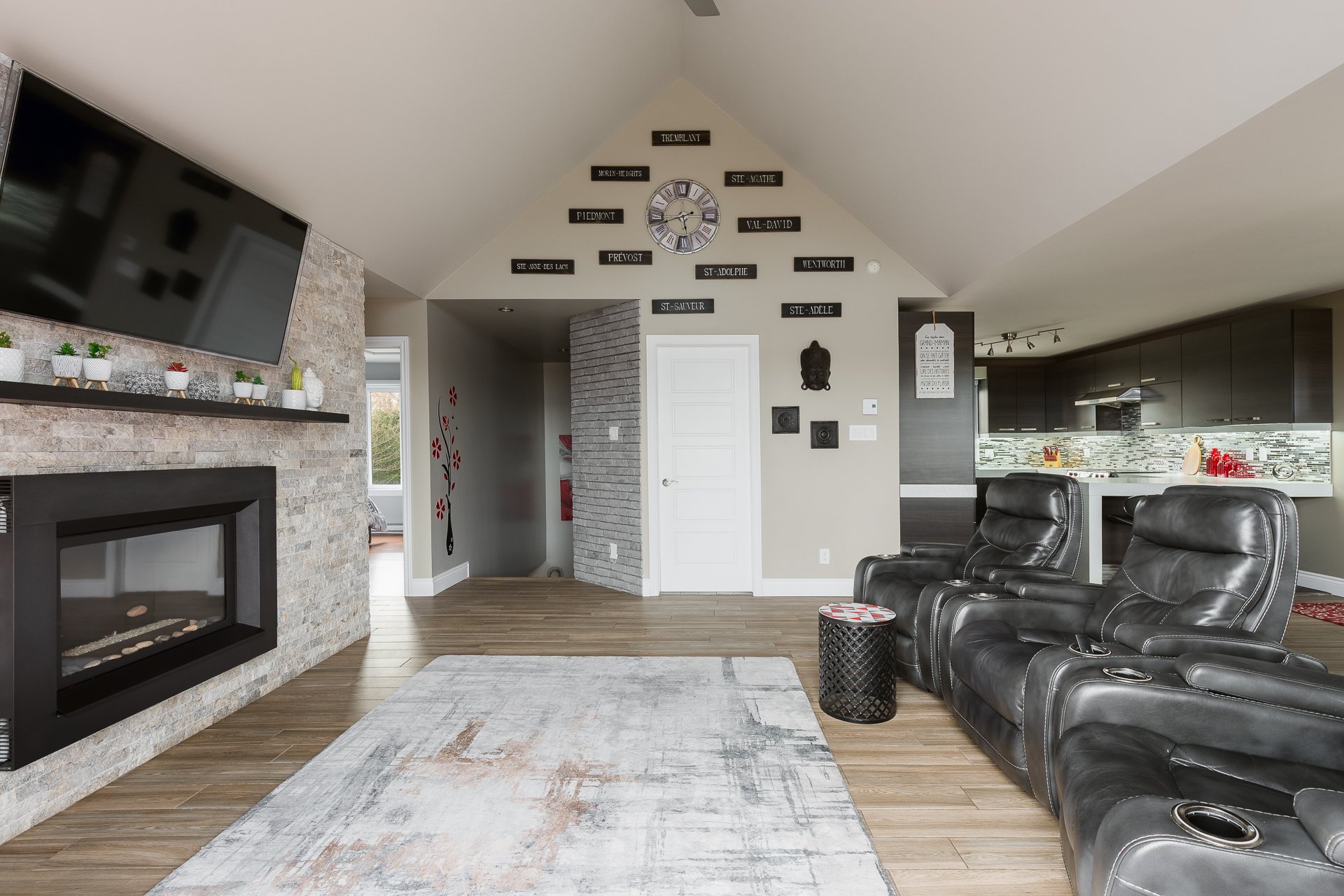 Photo - Living room