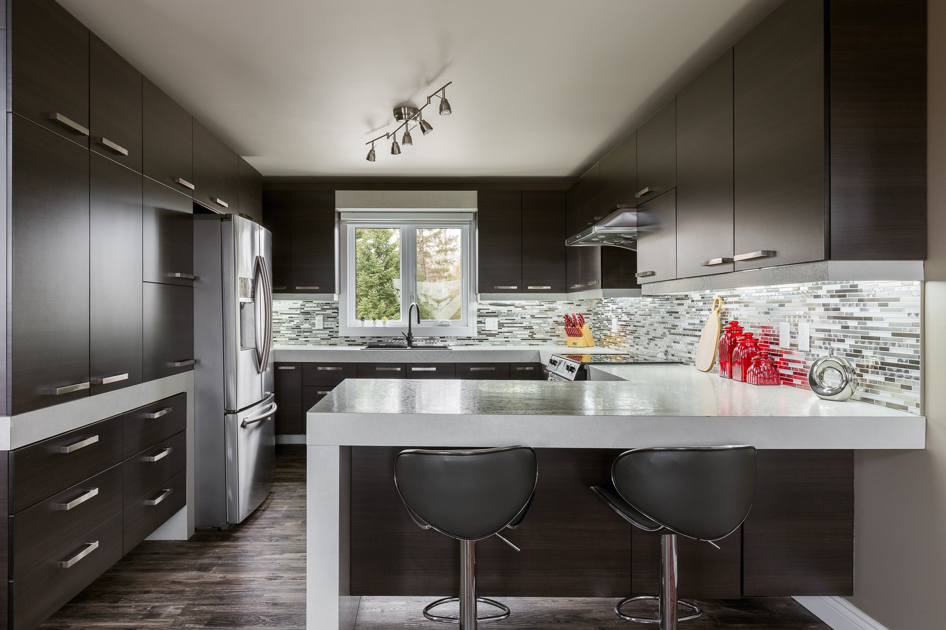 Photo - Kitchen