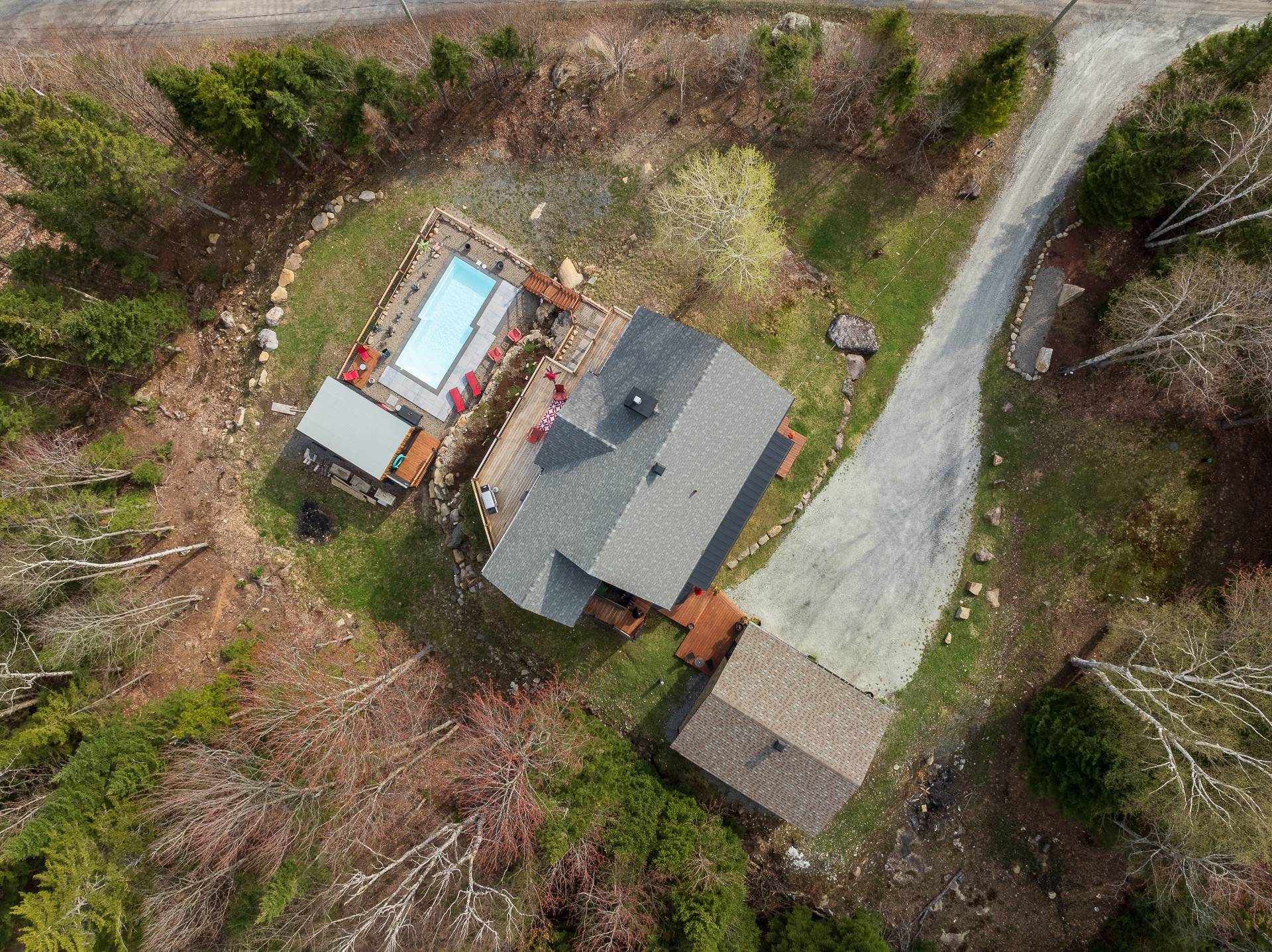 Photo - Overall View