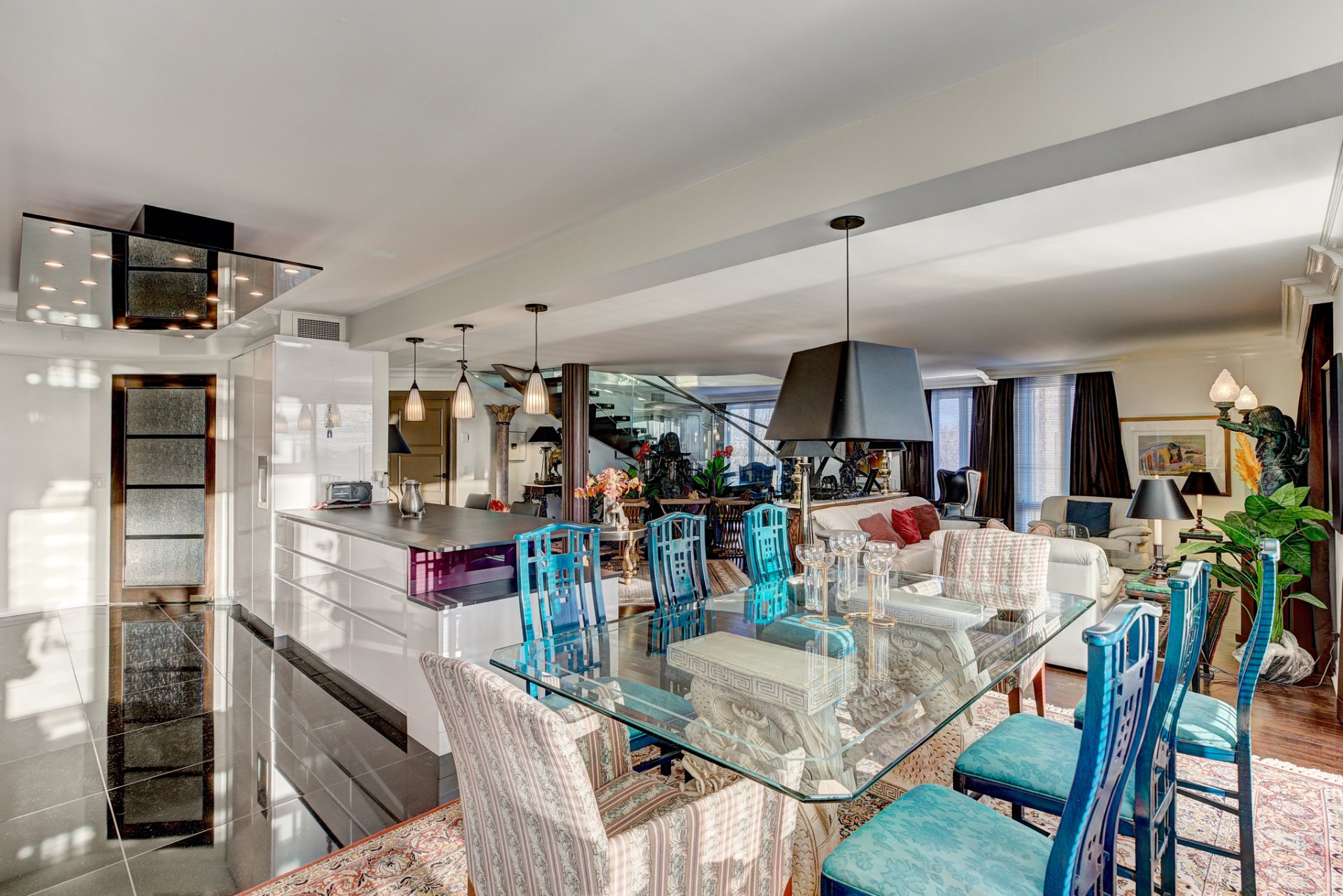 Photo - Salle à manger