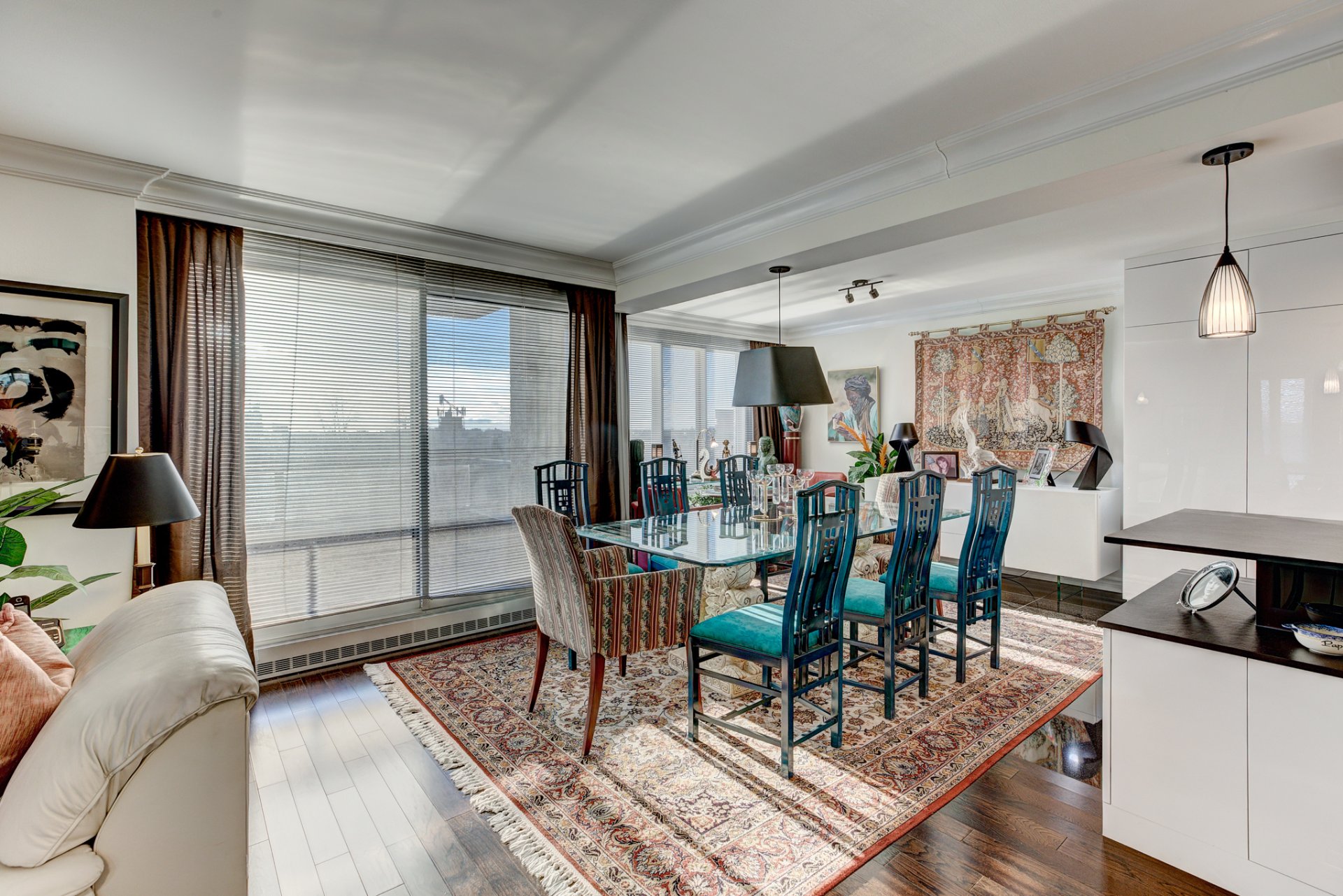 Photo - Salle à manger