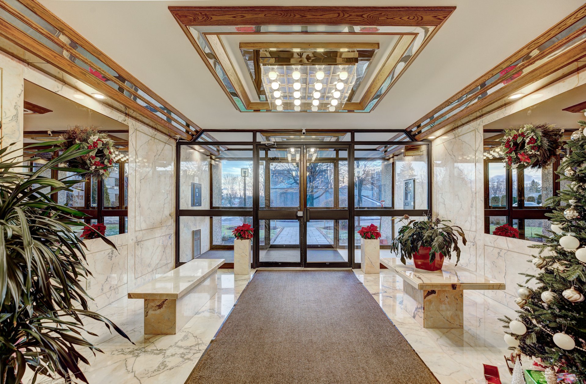 Photo - Entrée extérieure