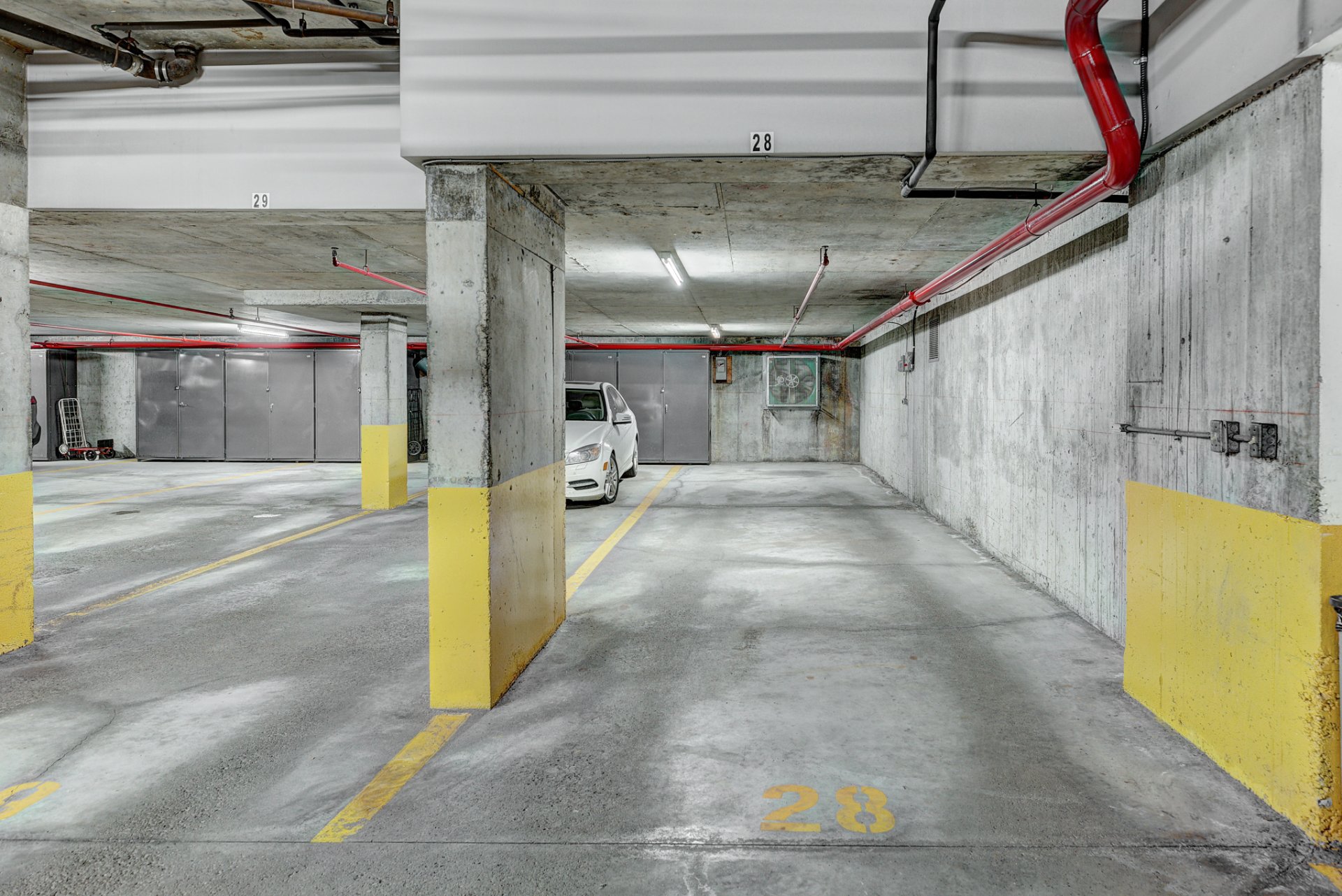 Photo - Stationnement