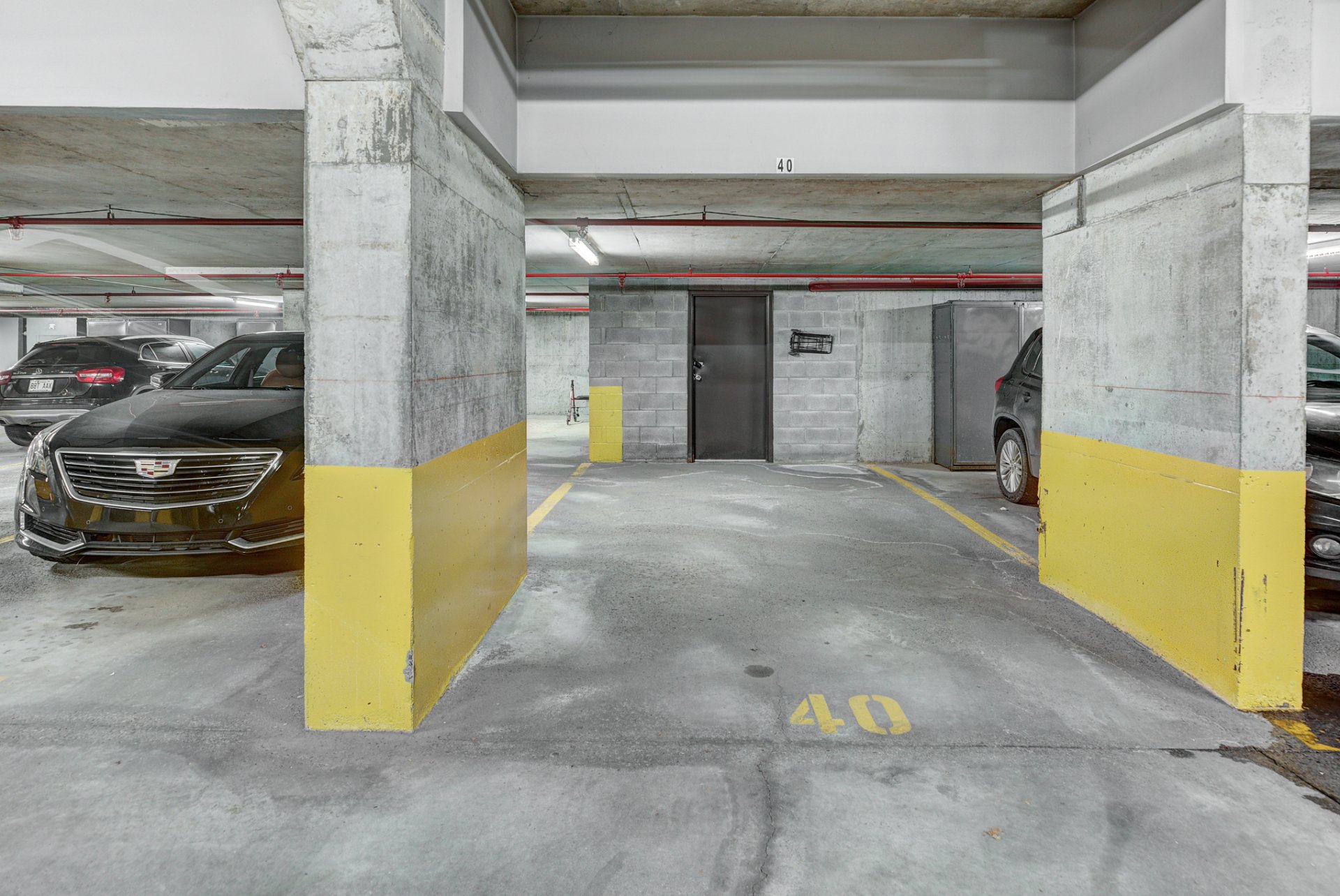 Photo - Stationnement