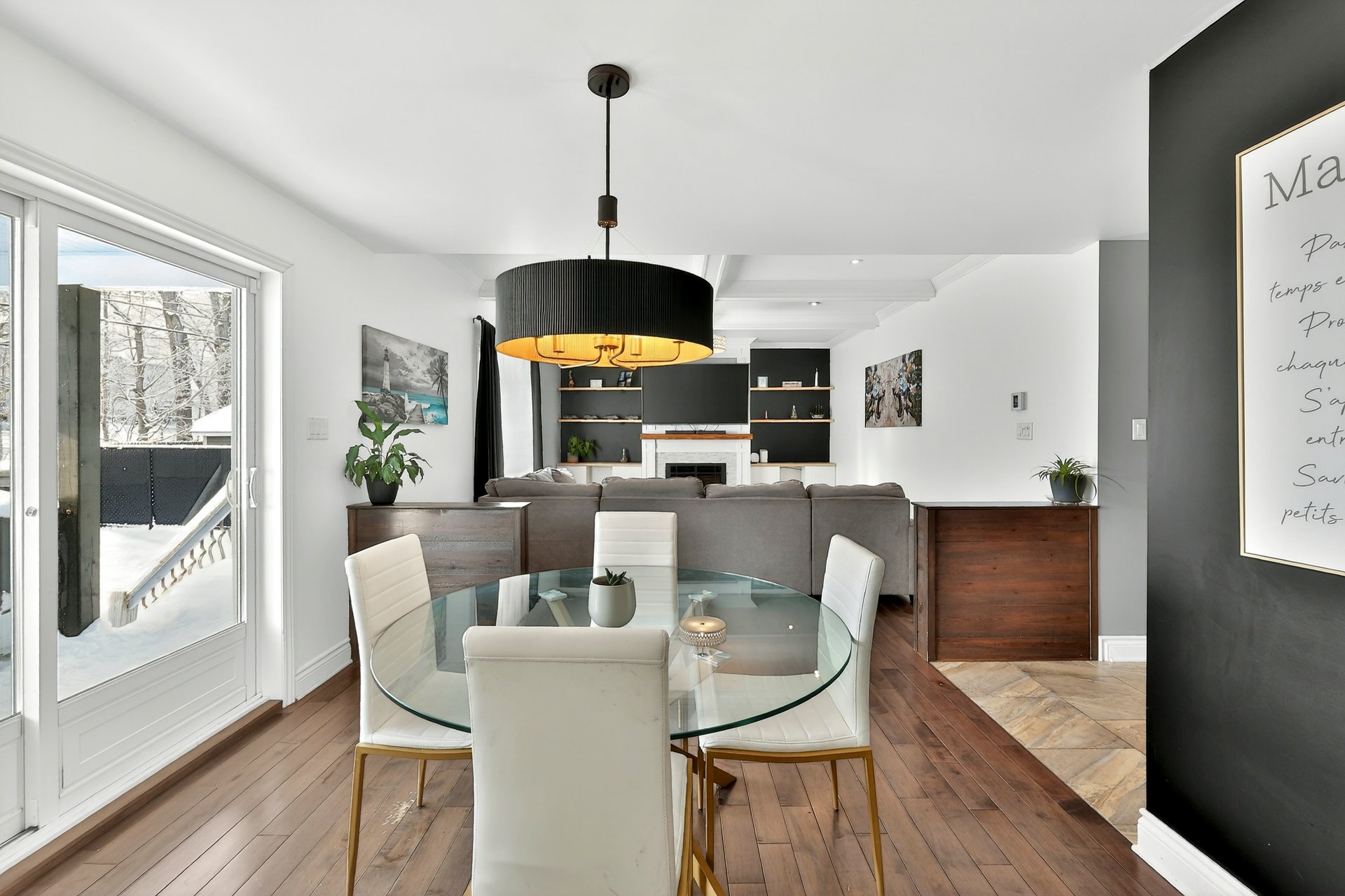 Photo - Salle à manger