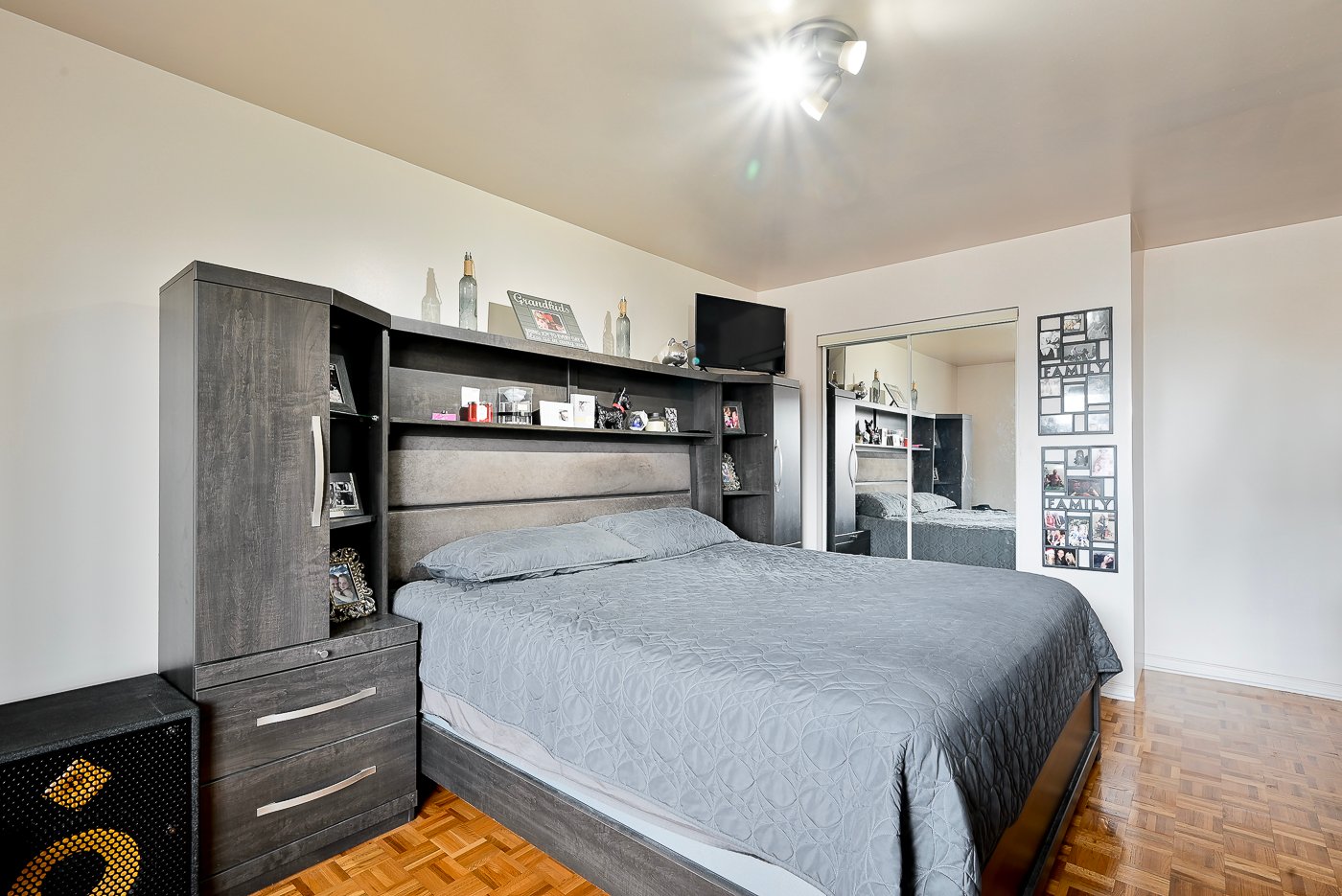 Chambre à coucher principale