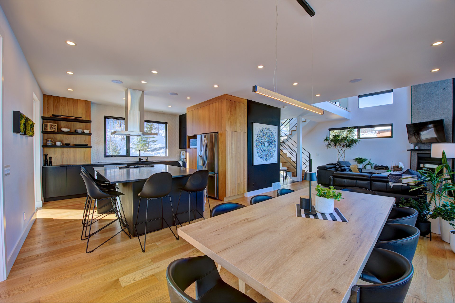 One-and-a-half-storey house for sale, Saint-Sauveur