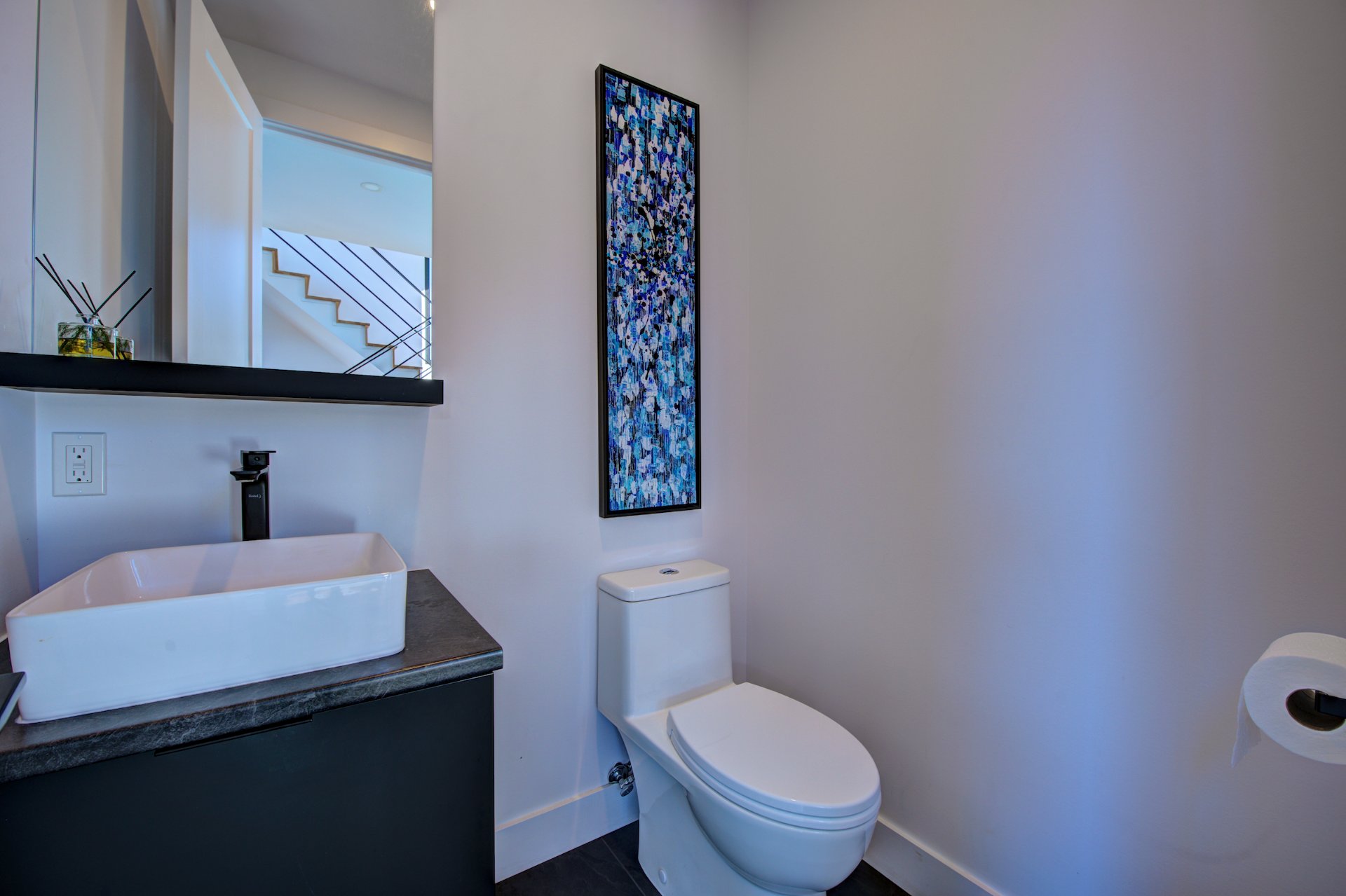 One-and-a-half-storey house for sale, Saint-Sauveur
