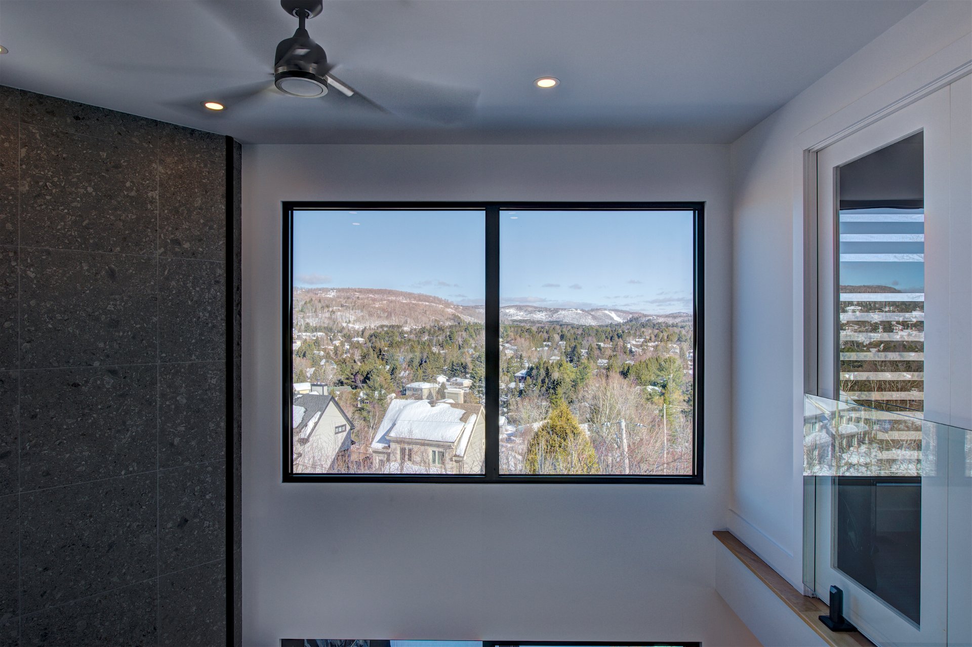 One-and-a-half-storey house for sale, Saint-Sauveur