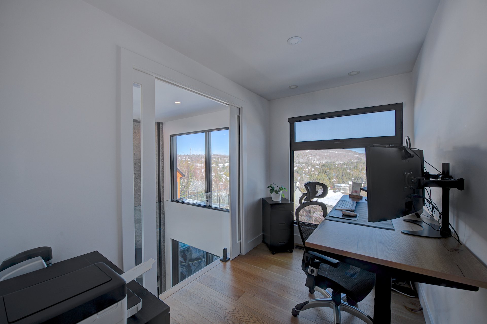 One-and-a-half-storey house for sale, Saint-Sauveur