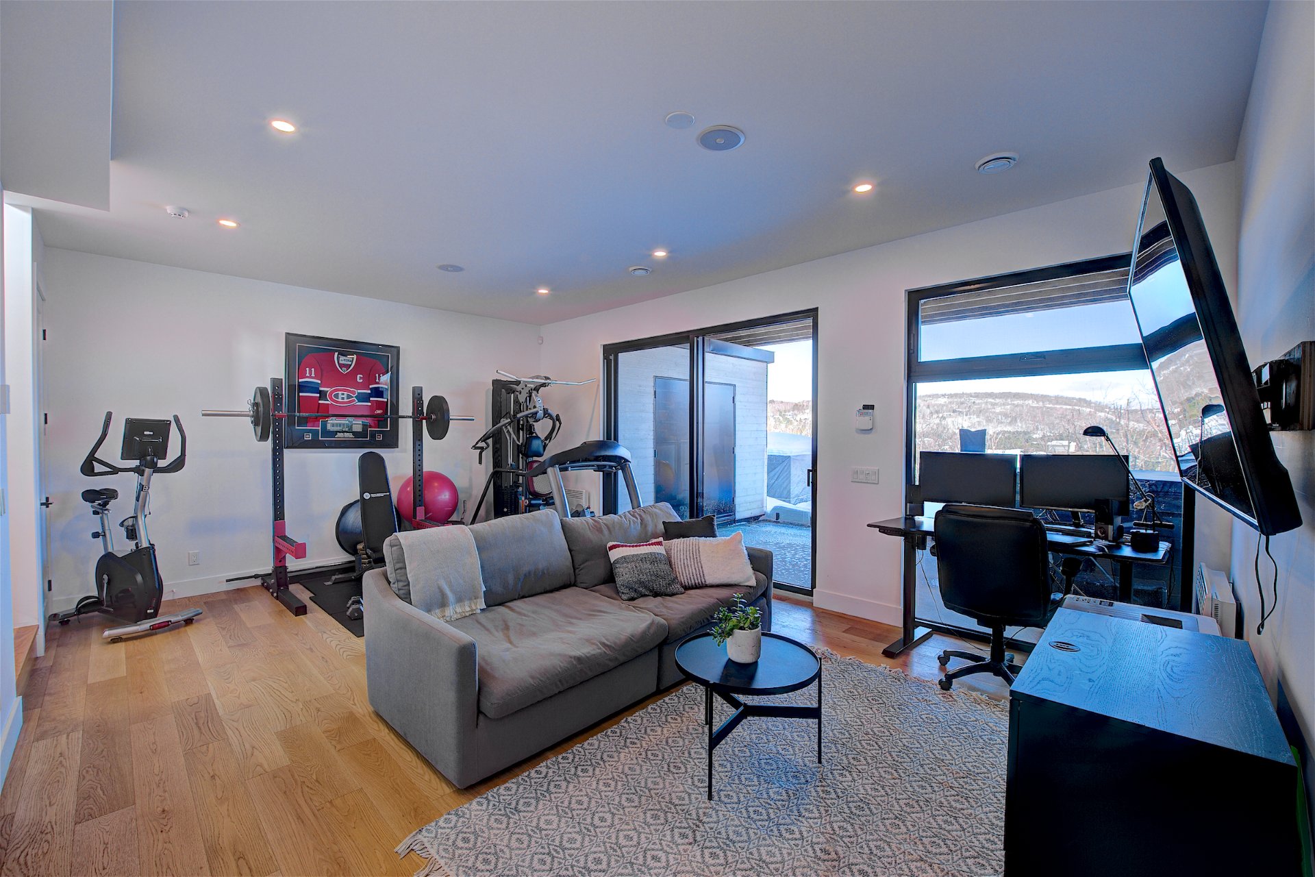 One-and-a-half-storey house for sale, Saint-Sauveur