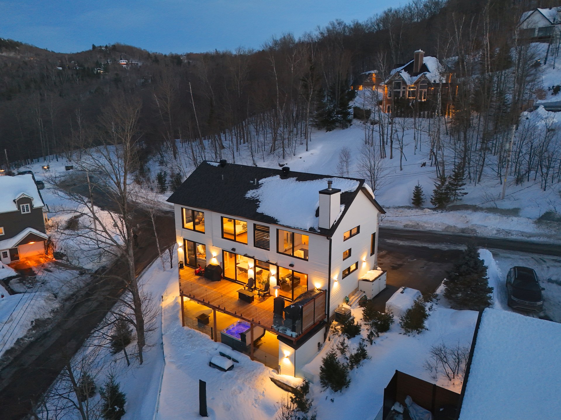 One-and-a-half-storey house for sale, Saint-Sauveur