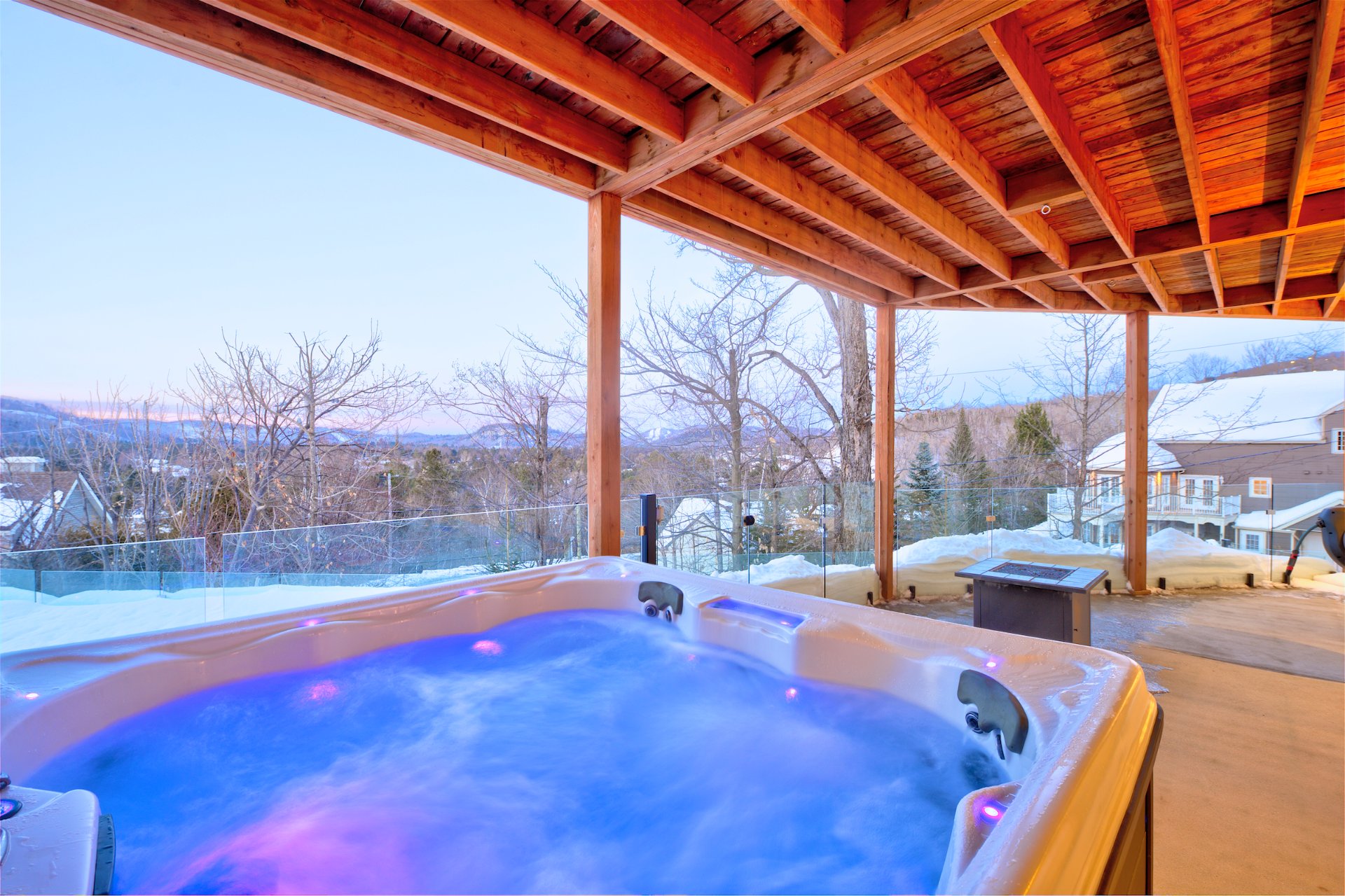 One-and-a-half-storey house for sale, Saint-Sauveur