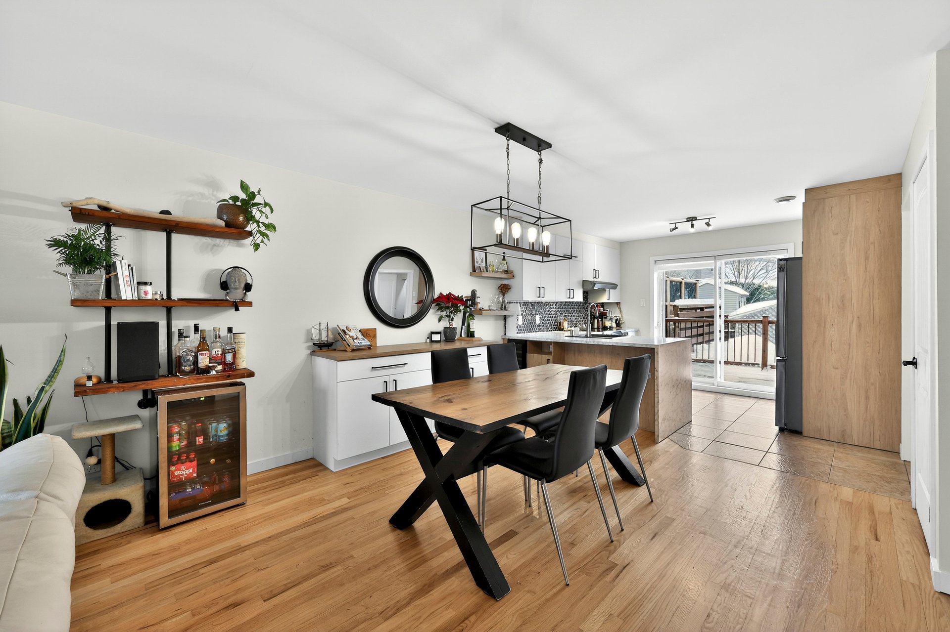 Photo - Salle à manger