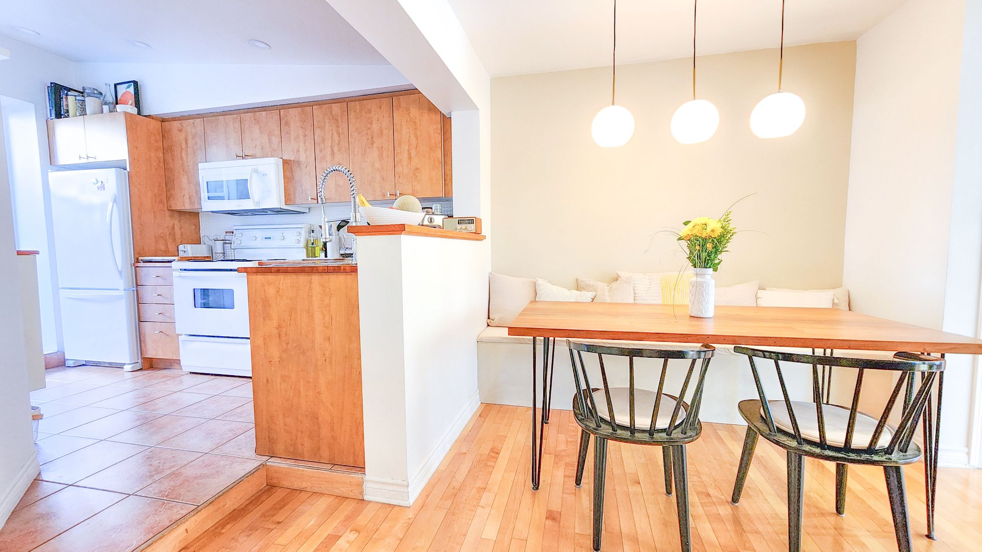 Photo - Dining room