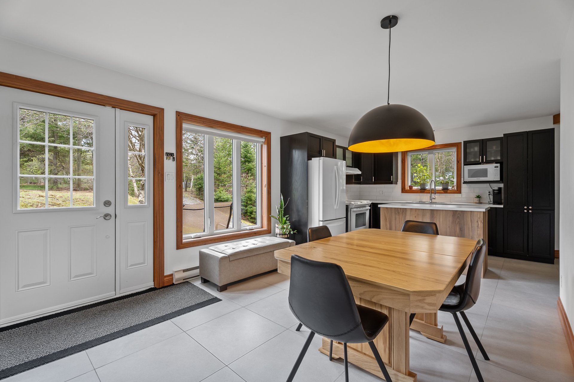 Photo - Salle à manger